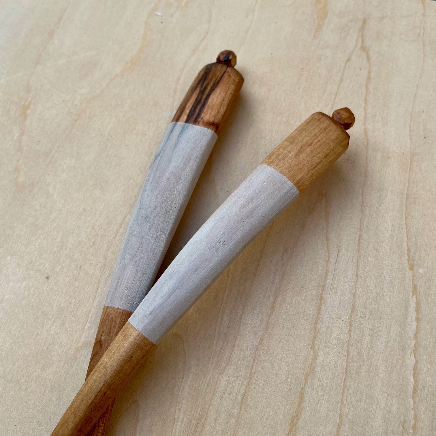 12" Baked maple salad server set