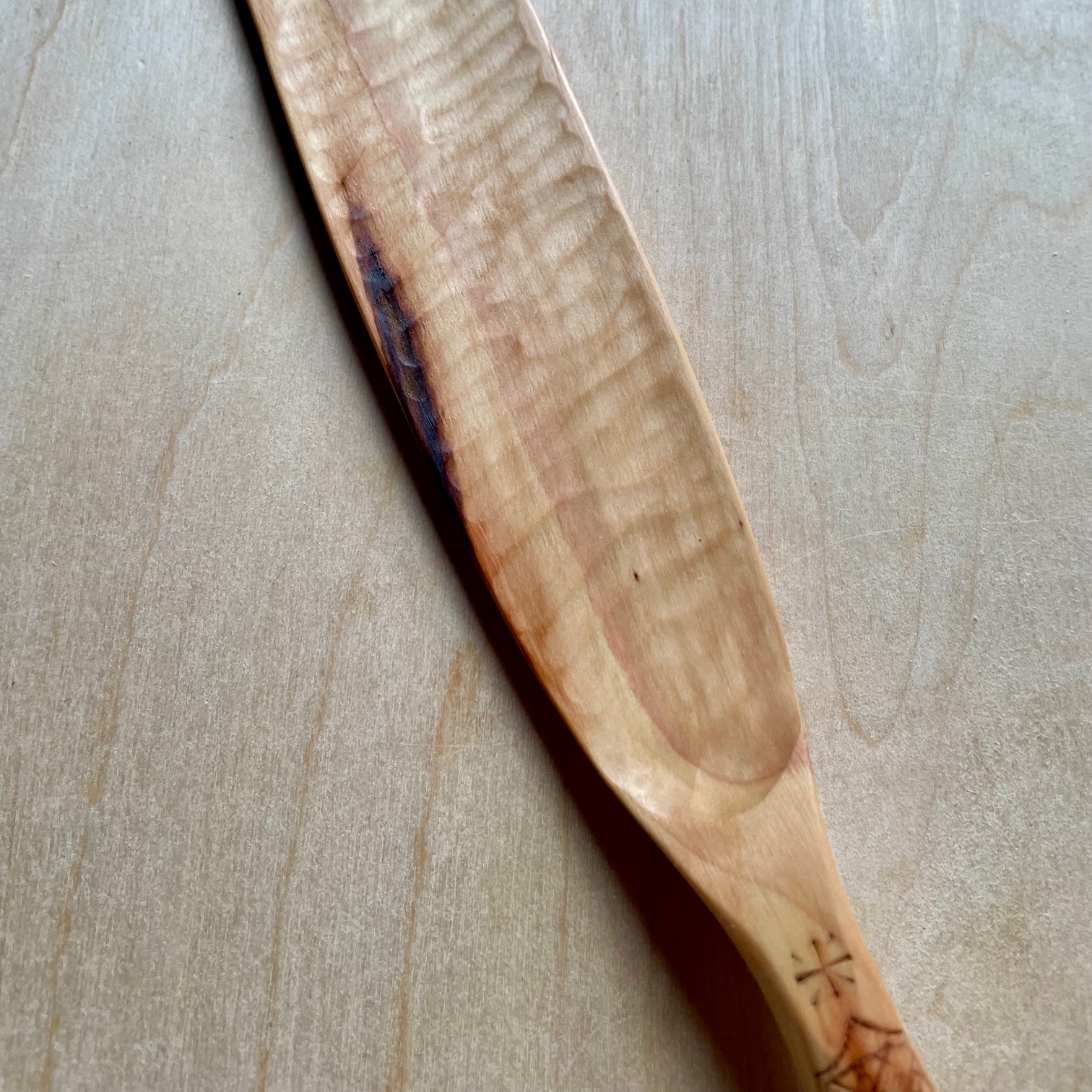 12" Maple spurtle with kolrosing