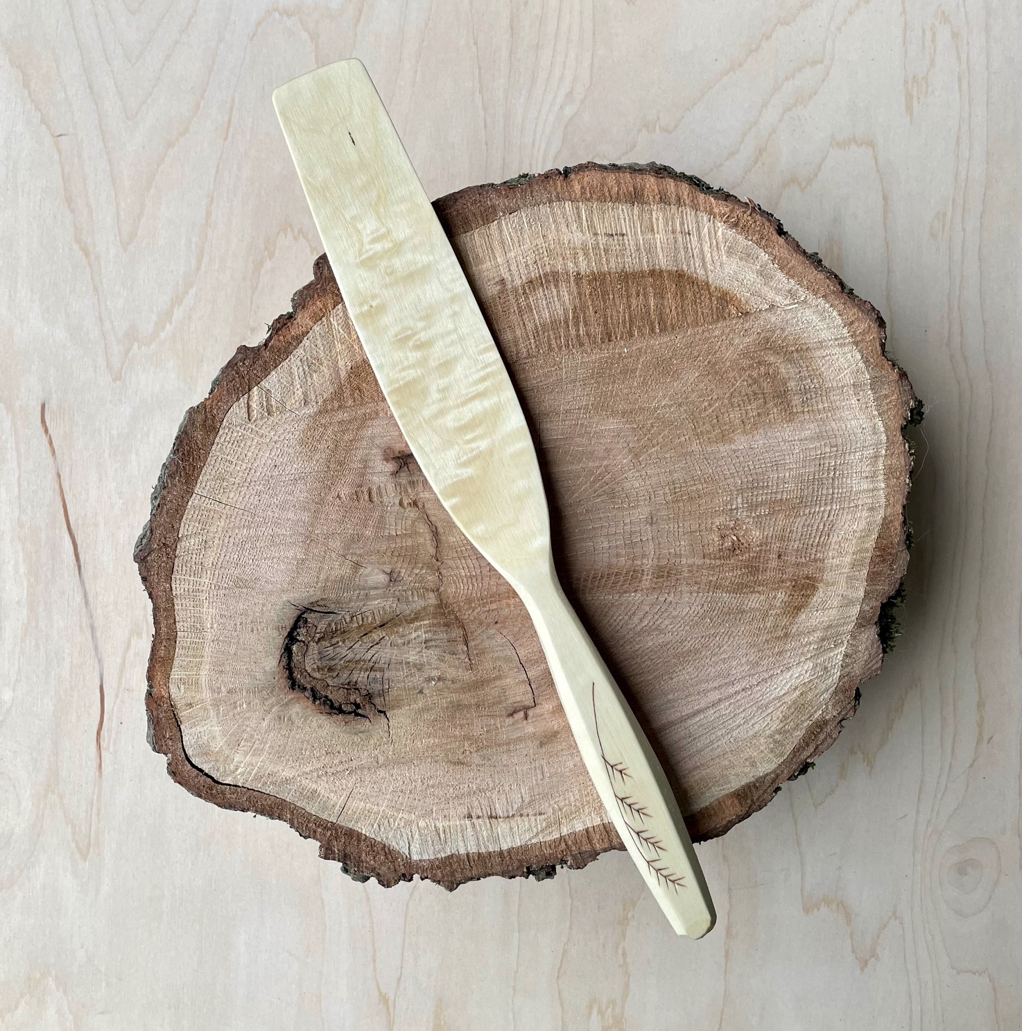Quilted Maple Spurtle - Grass Stalk Engraving