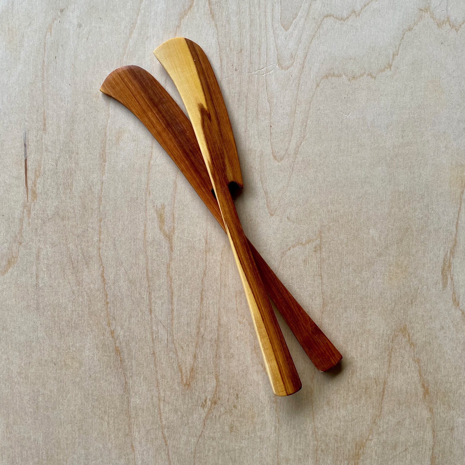 Hand-carved Spreaders - Set of 2