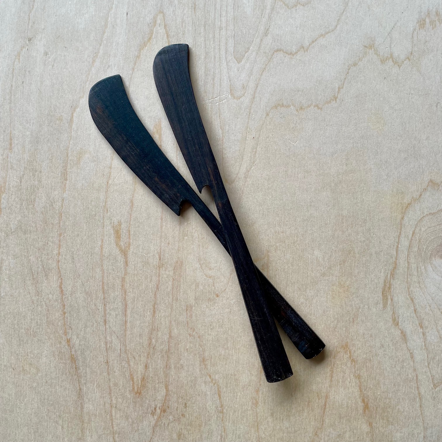 Ebonized Spreaders - Set of 2