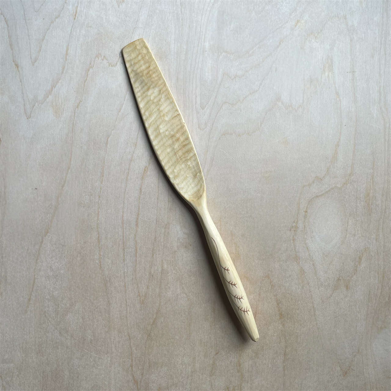 12" Maple spurtle with kolrosing detail on handle
