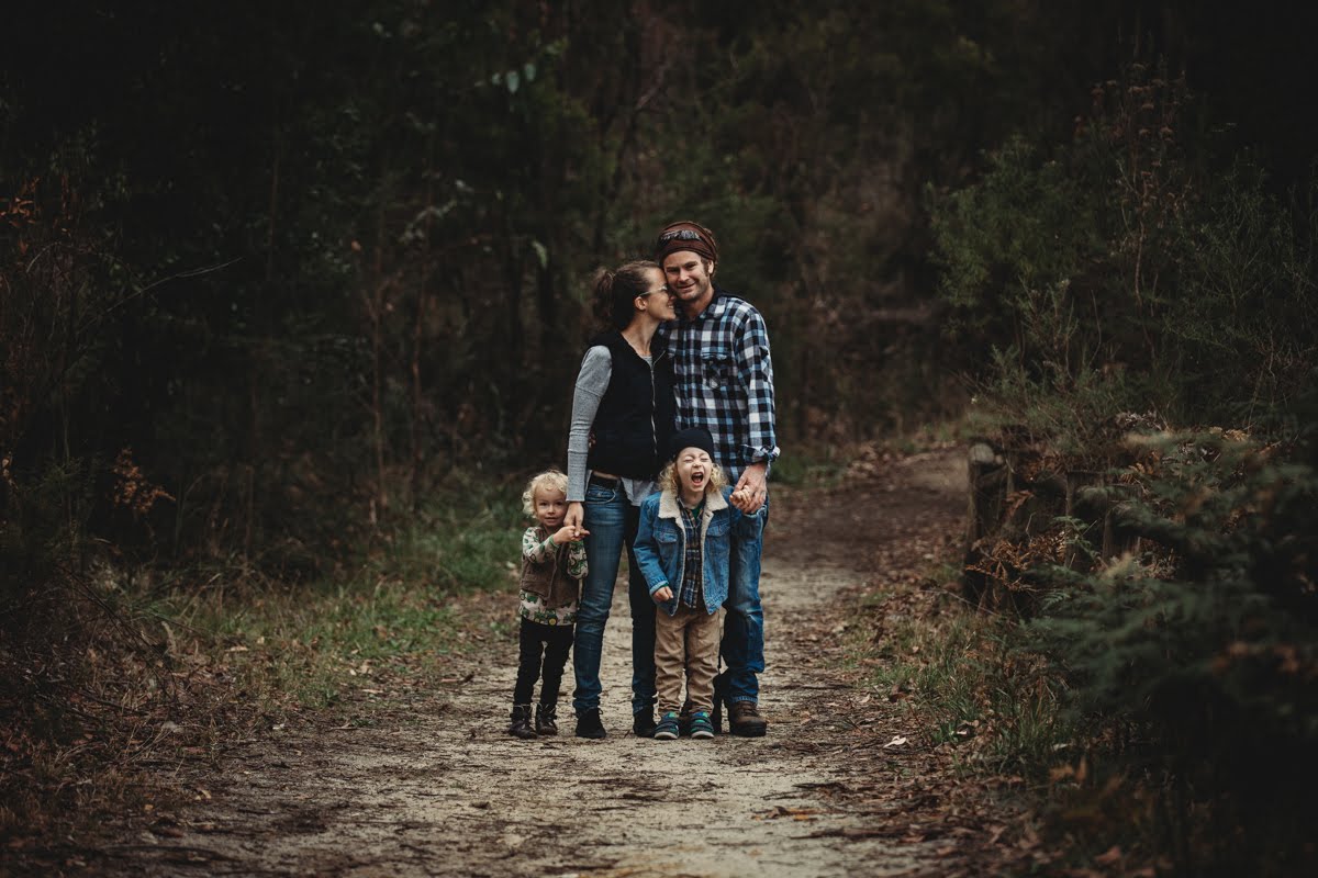 Simple Sunday Session - Family Photos