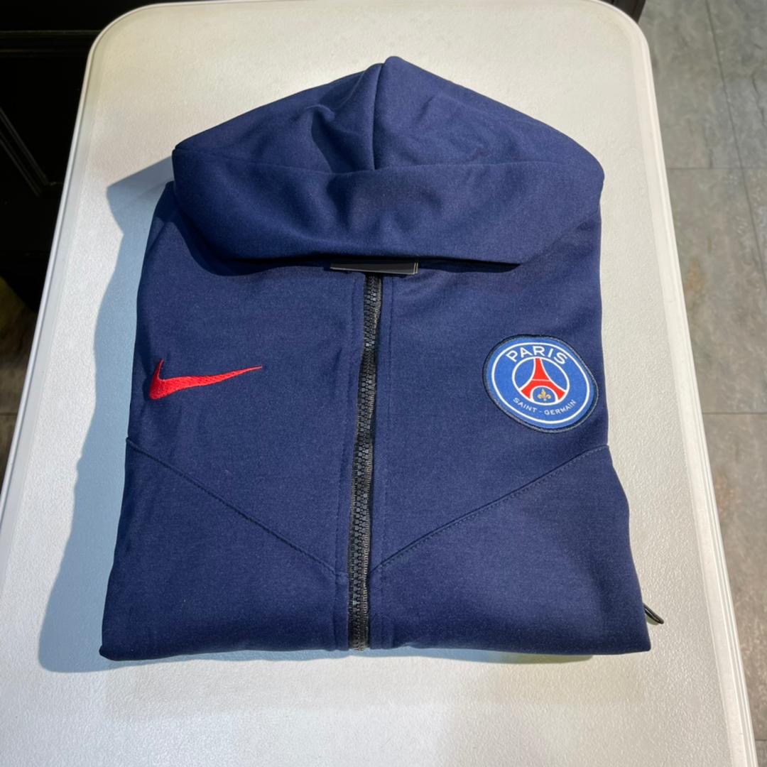 PSG Nike Tech Fleece Tracksuit – Full Zip in Navy
