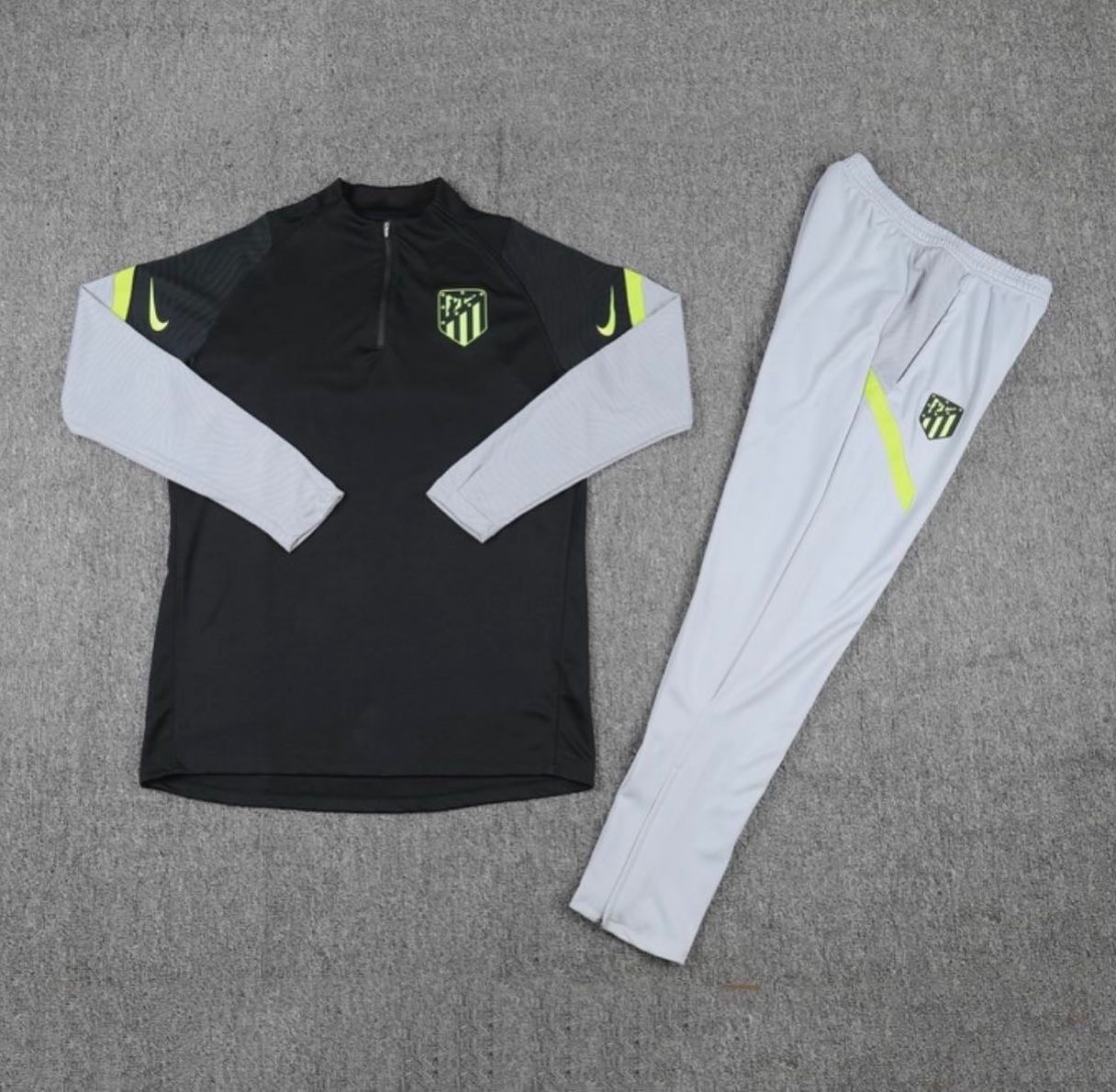 Nike Atlético Madrid Dry Strike Drill Quarter Zip Tracksuit 2020/21 - Black/Wolf Grey/Volt