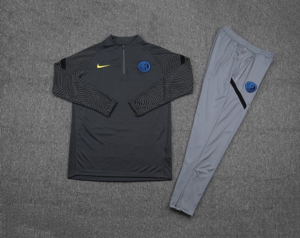 Inter Milan Nike Strike Drill Quarter Zip Full Tracksuit 2020/21 - Grey/Black/Yellow/Blue