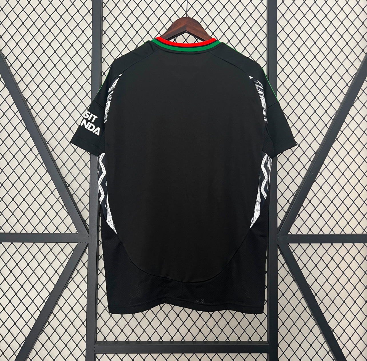2024/25 Arsenal Away Shirt - Black/Red/Green/White