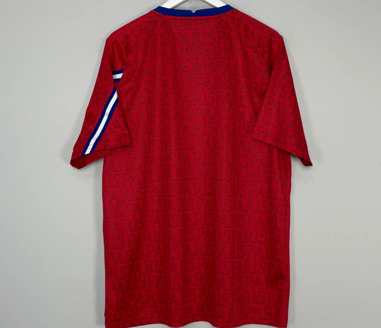 2021/22 PSG Training Shirt – Red & Blue