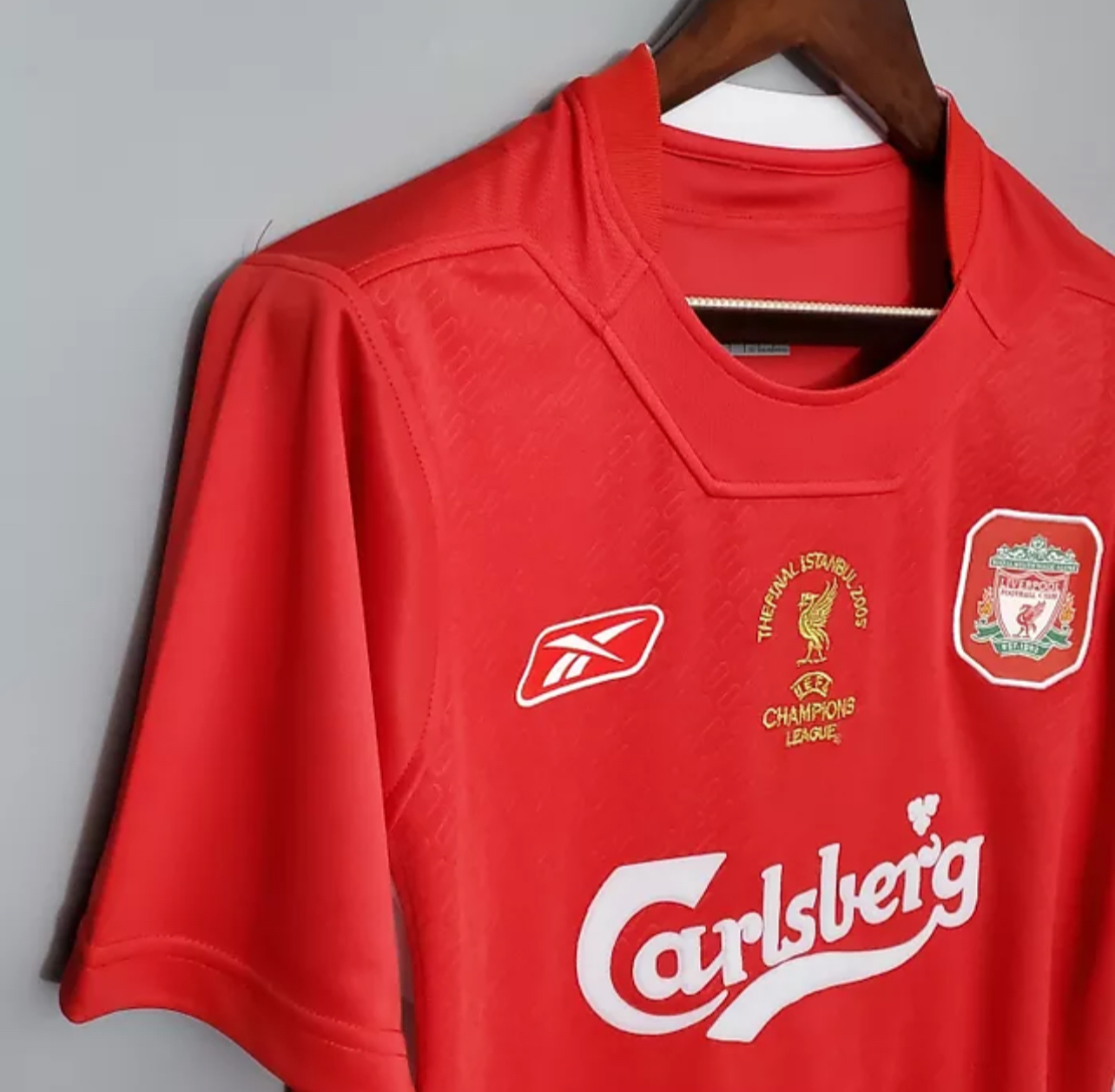 2004/05 Liverpool Home Shirt - Red/White