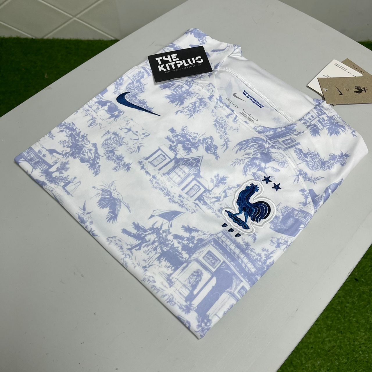 2022/23 France Away Shirt - White/Game Royal