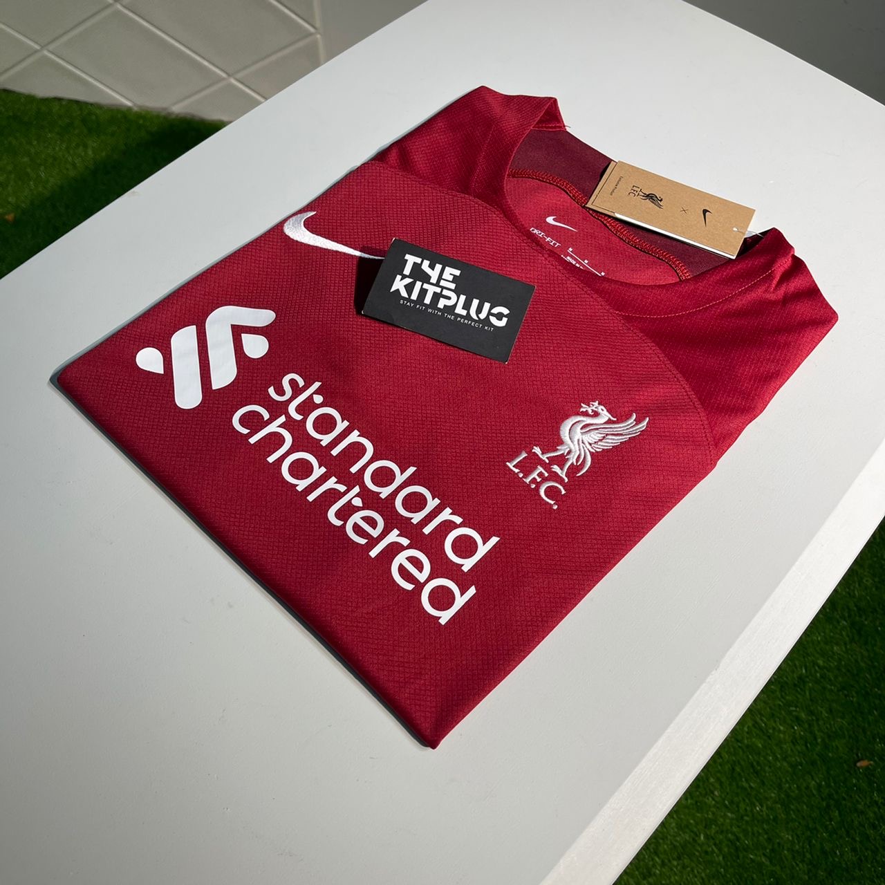 2022/23 Liverpool Nike Home Shirt - Red/White
