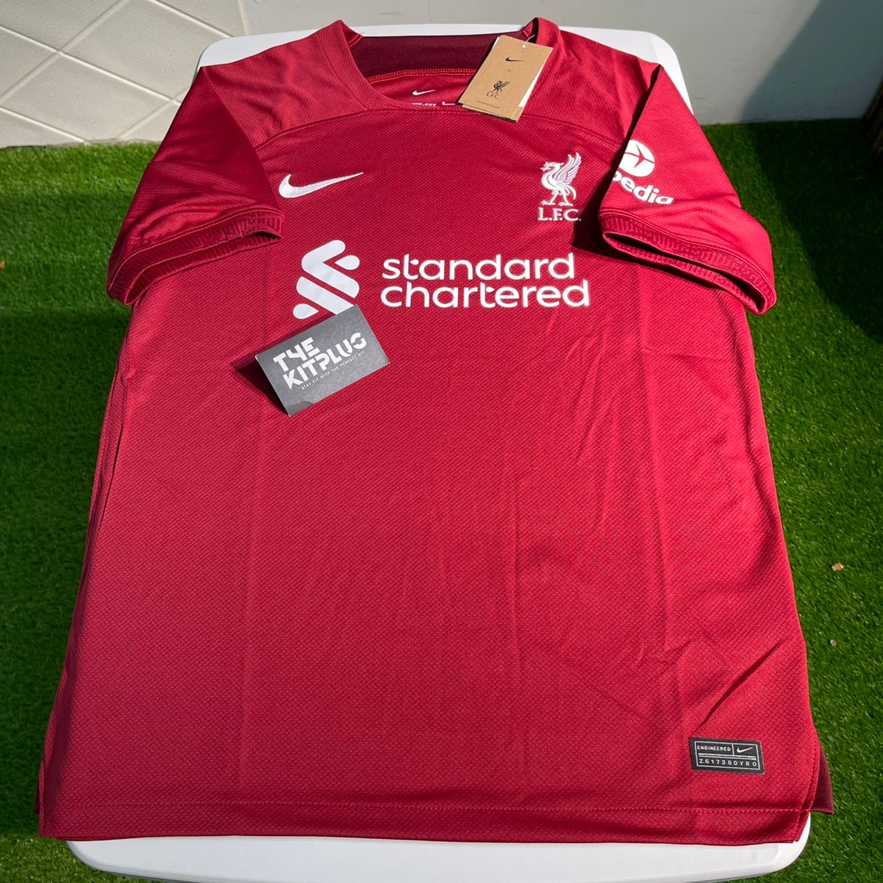 2022/23 Liverpool Nike Home Shirt - Red/White