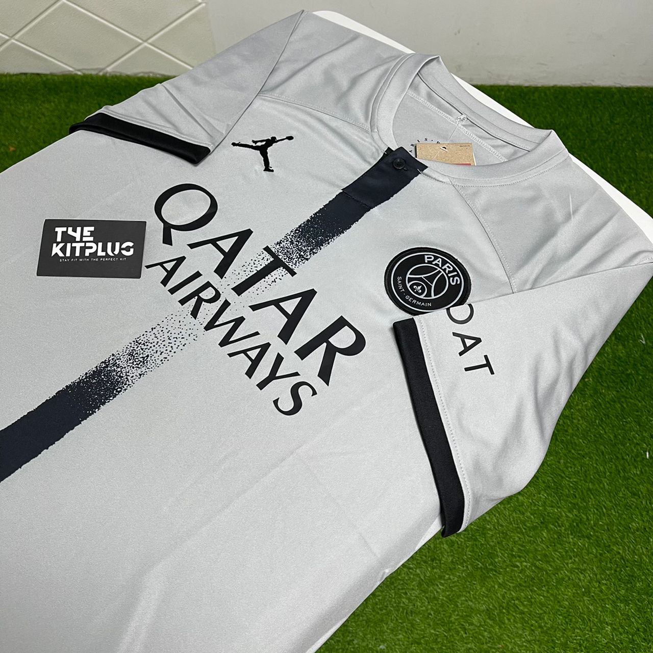 2022/23 PSG x Jordan Away Shirt - Grey/Black