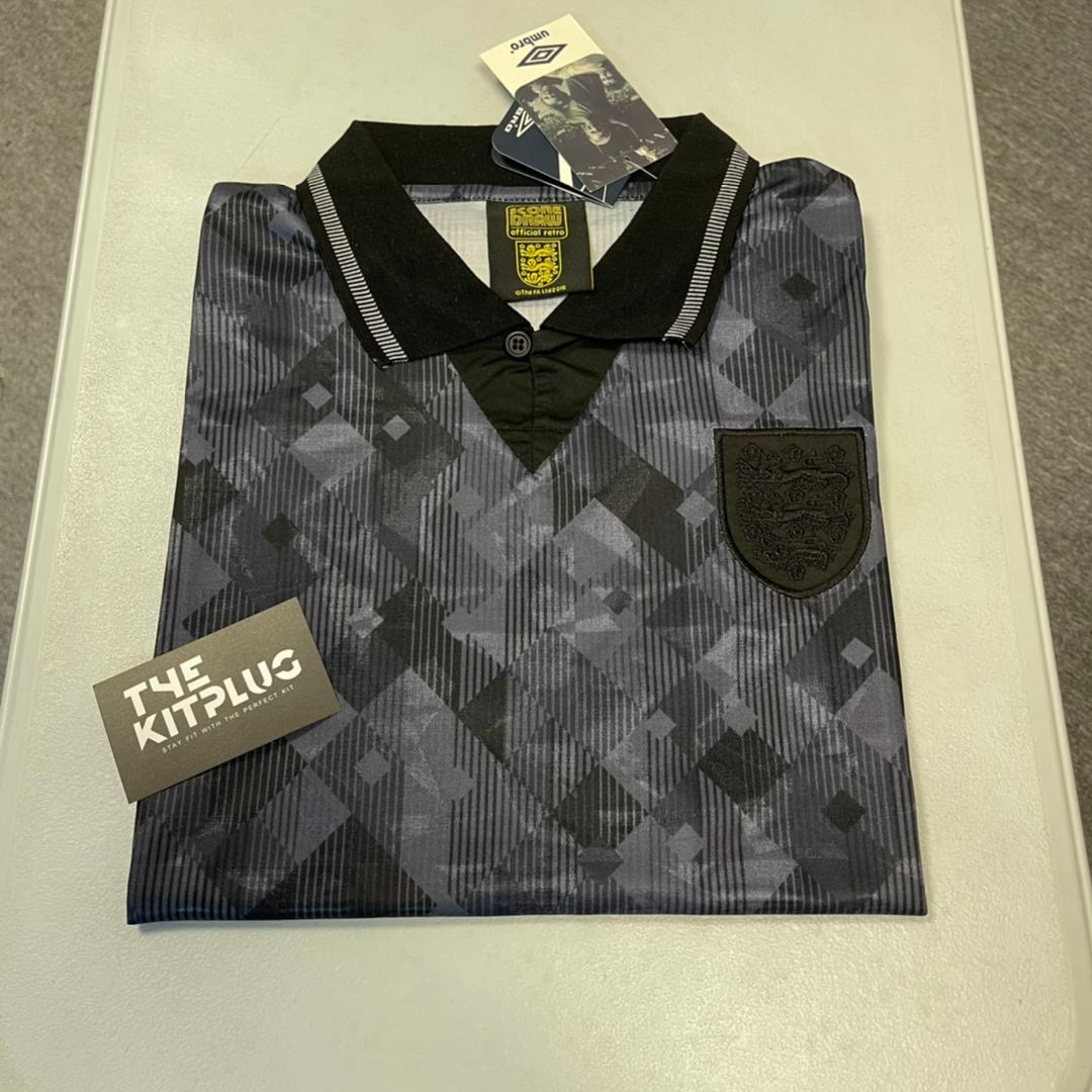 Score Draw Retro England 1990 Black-Out Shirt - Black/Grey