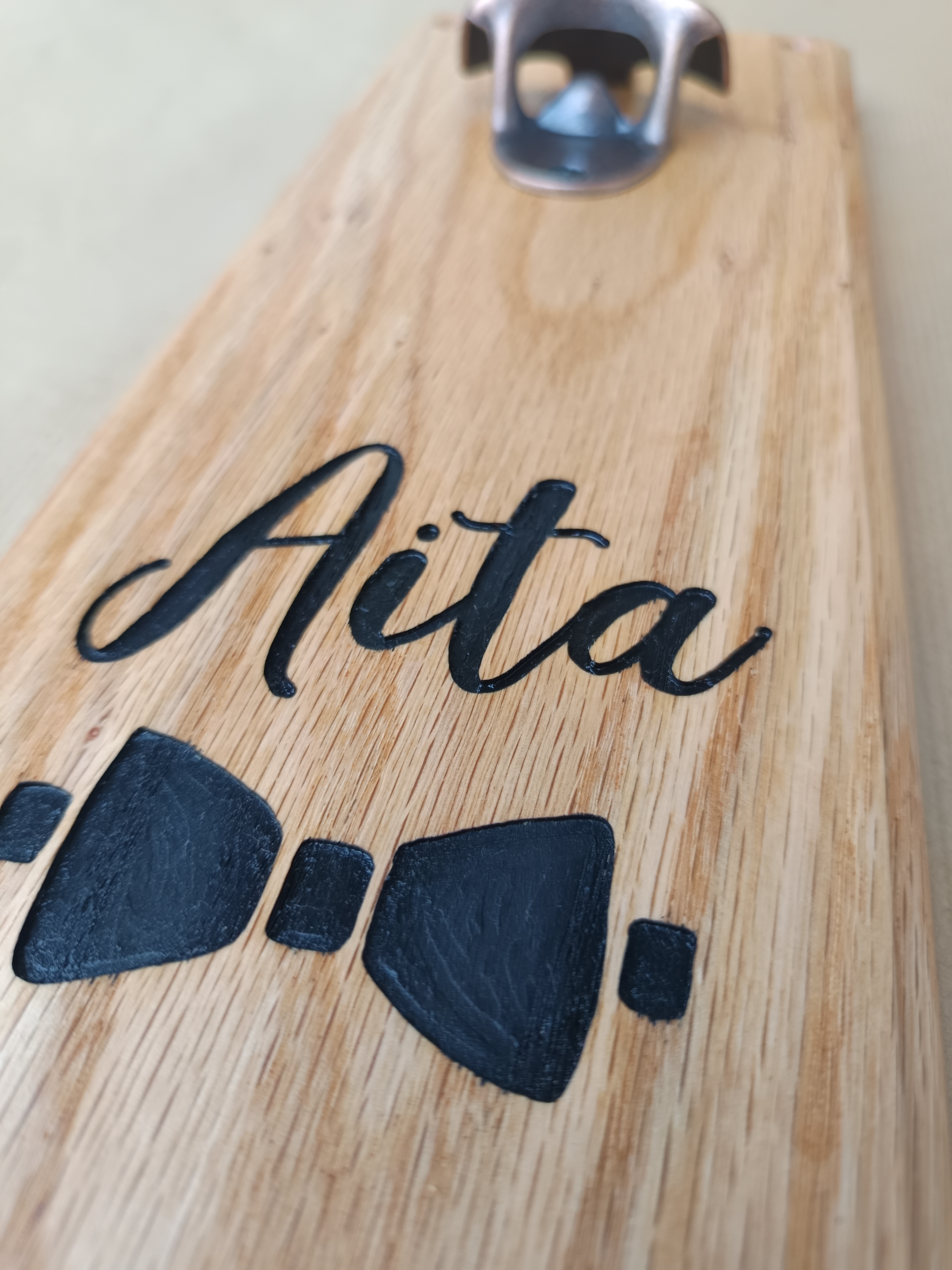 Décapsuleur mural "Aita Noeud-pap"