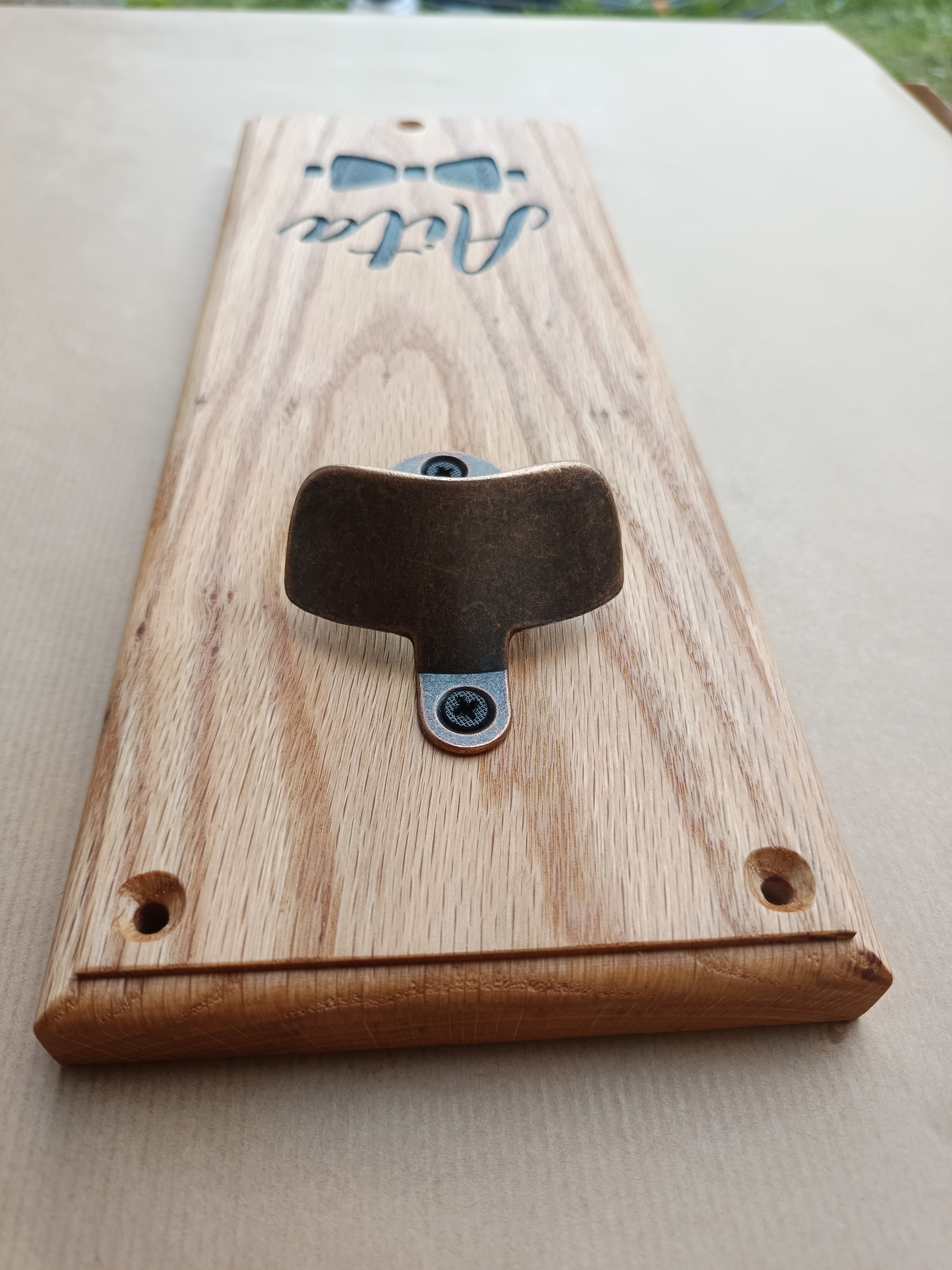 Décapsuleur mural "Aita Noeud-pap"