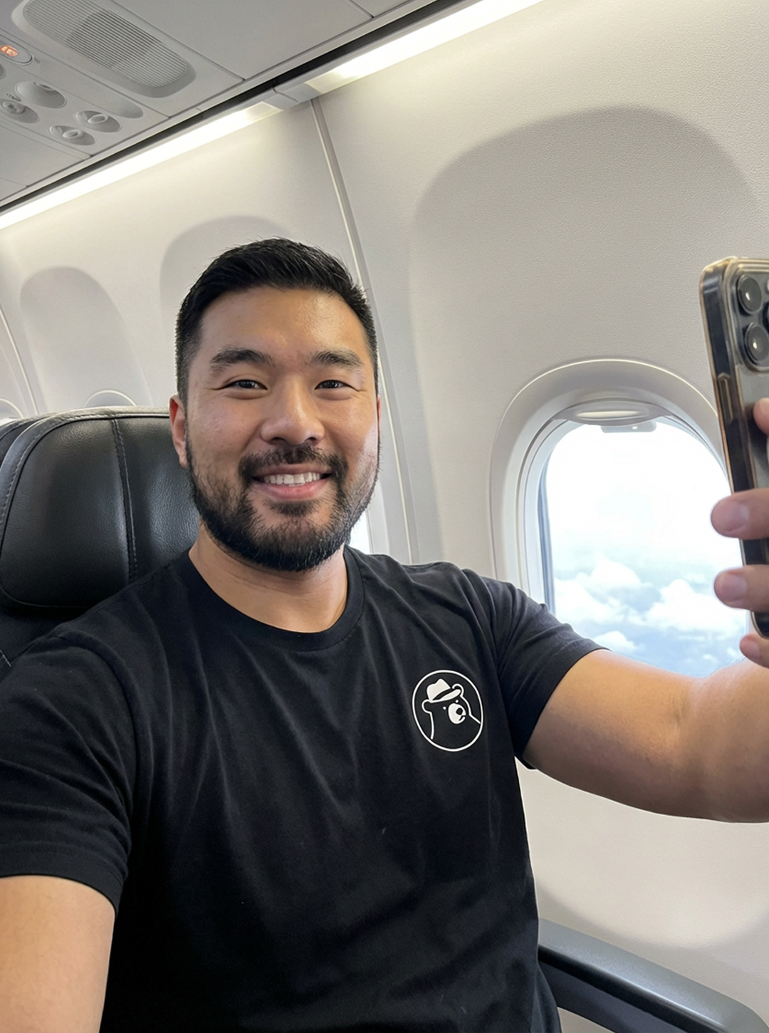 Bear On Vacation - Tee