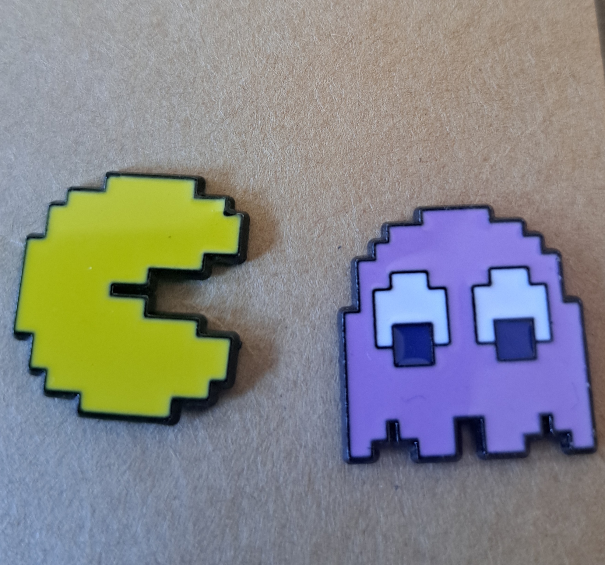 Pac Man Pin Badge Set