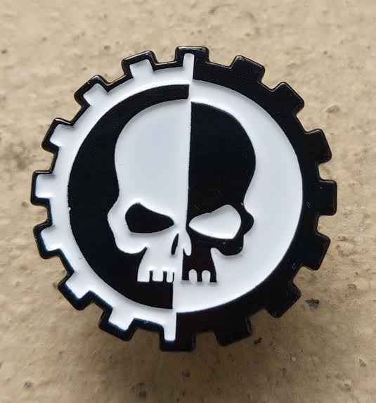 Skull Gear Badge