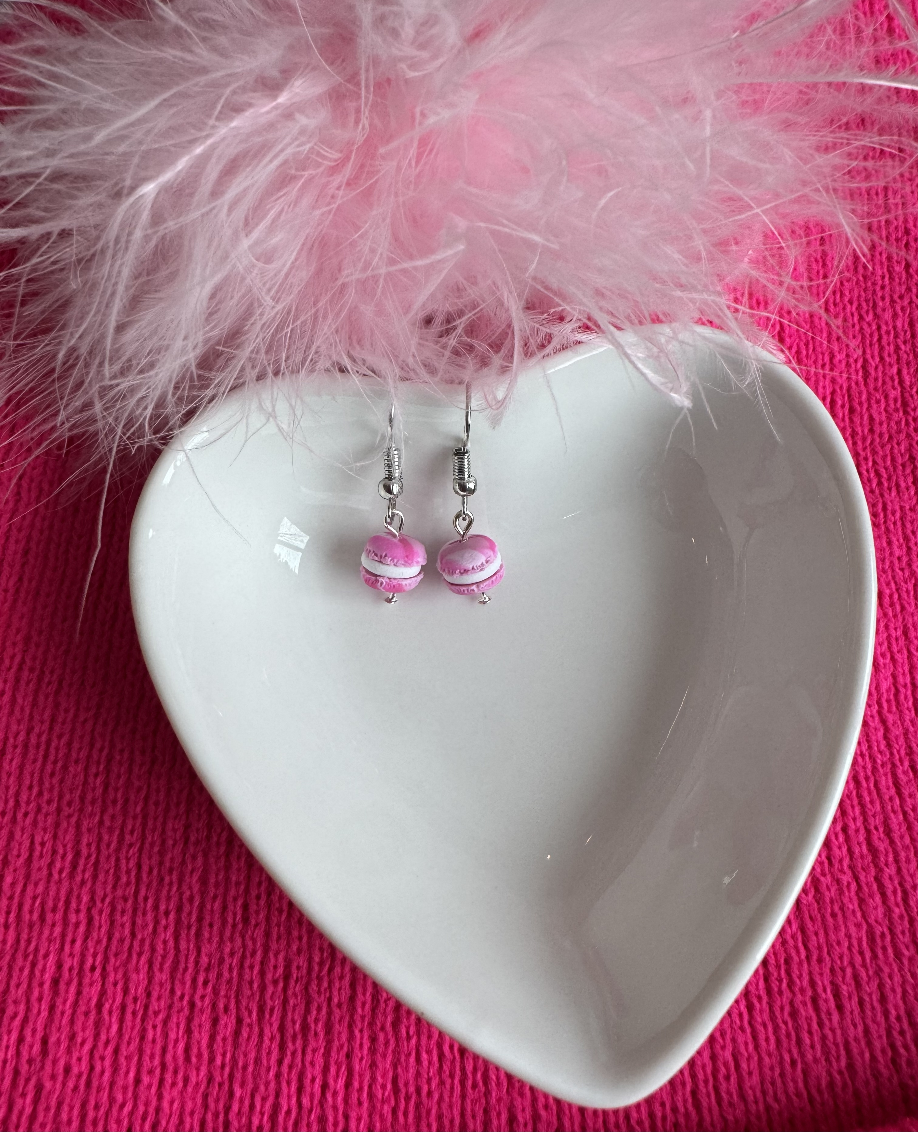 Tie Dye Mini Macaron