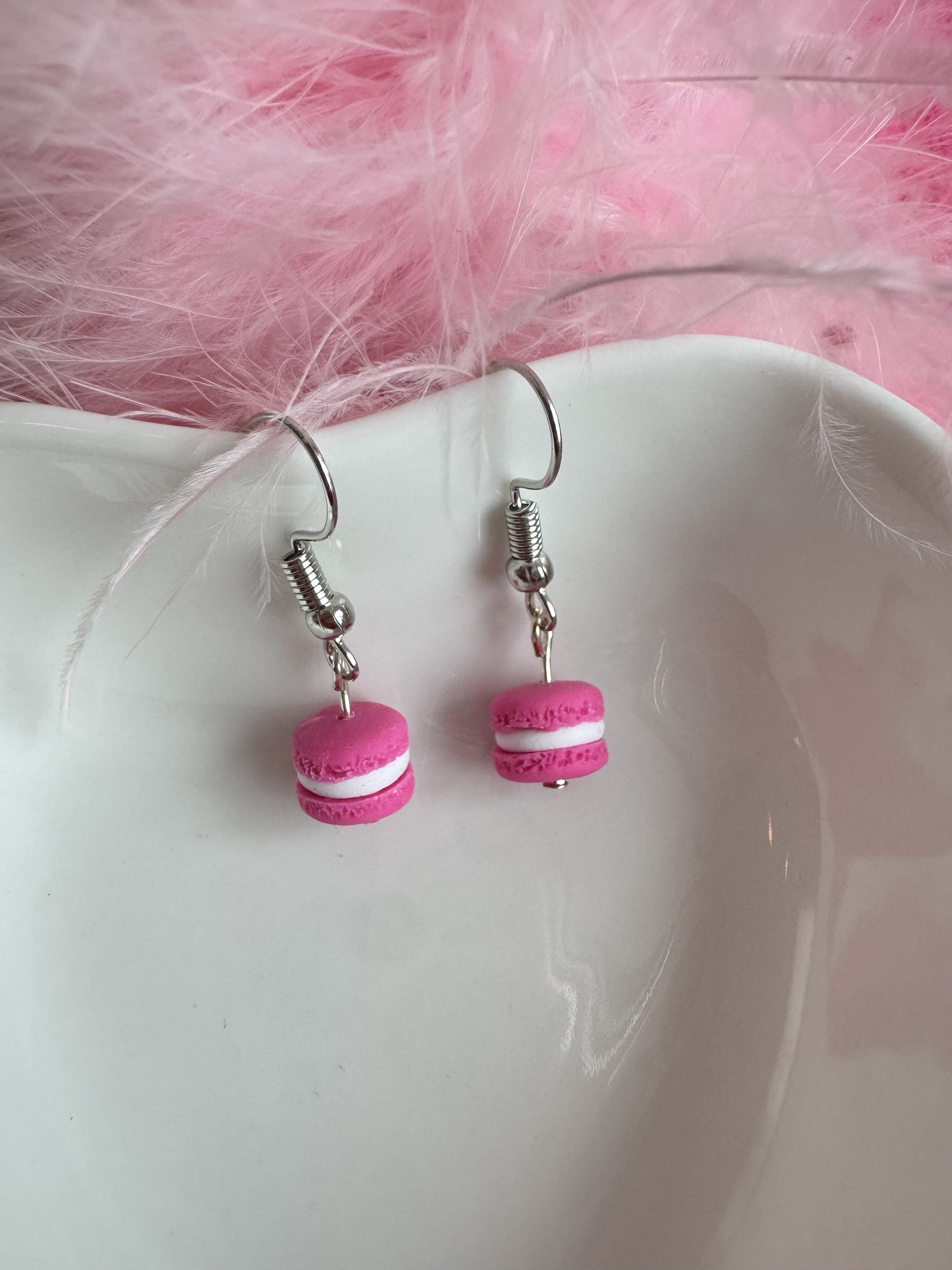 Mini Macaron Vibrant Pink