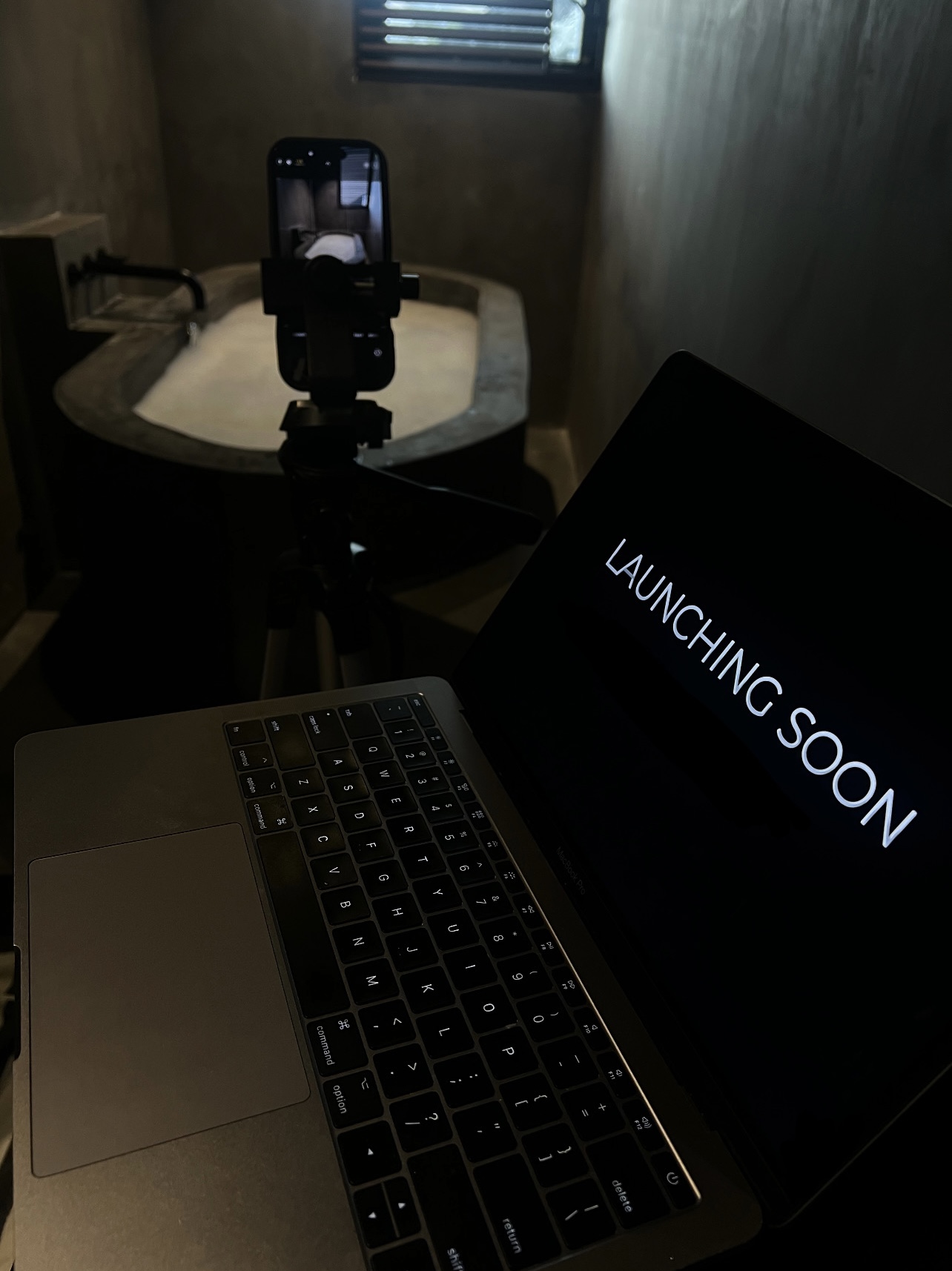 PREVIEW DISPLAY ITEM - COMING SOON