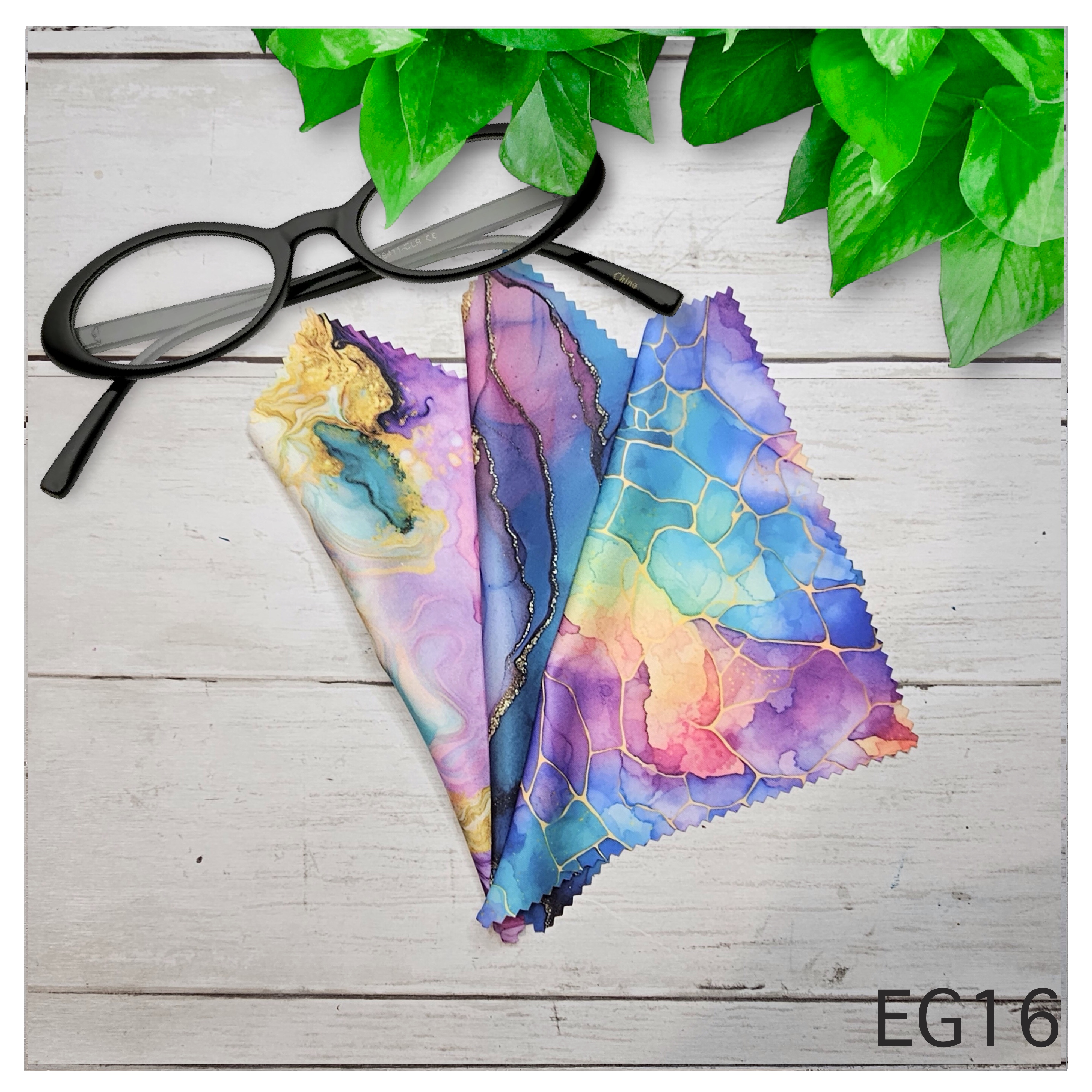 Pretty Eyeglass Cleaning Cloths