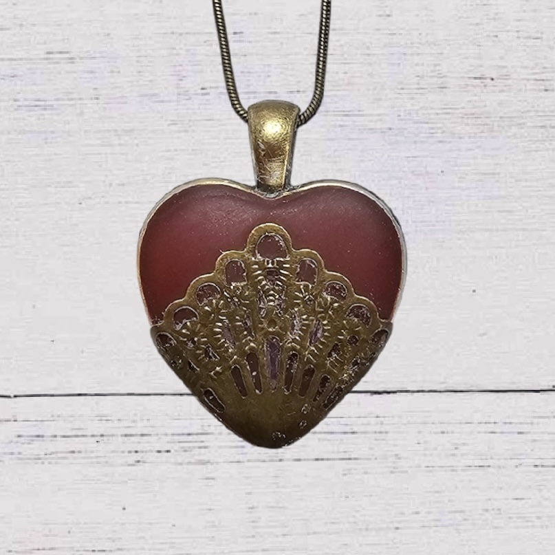 Heart-Shaped Pendant Necklace