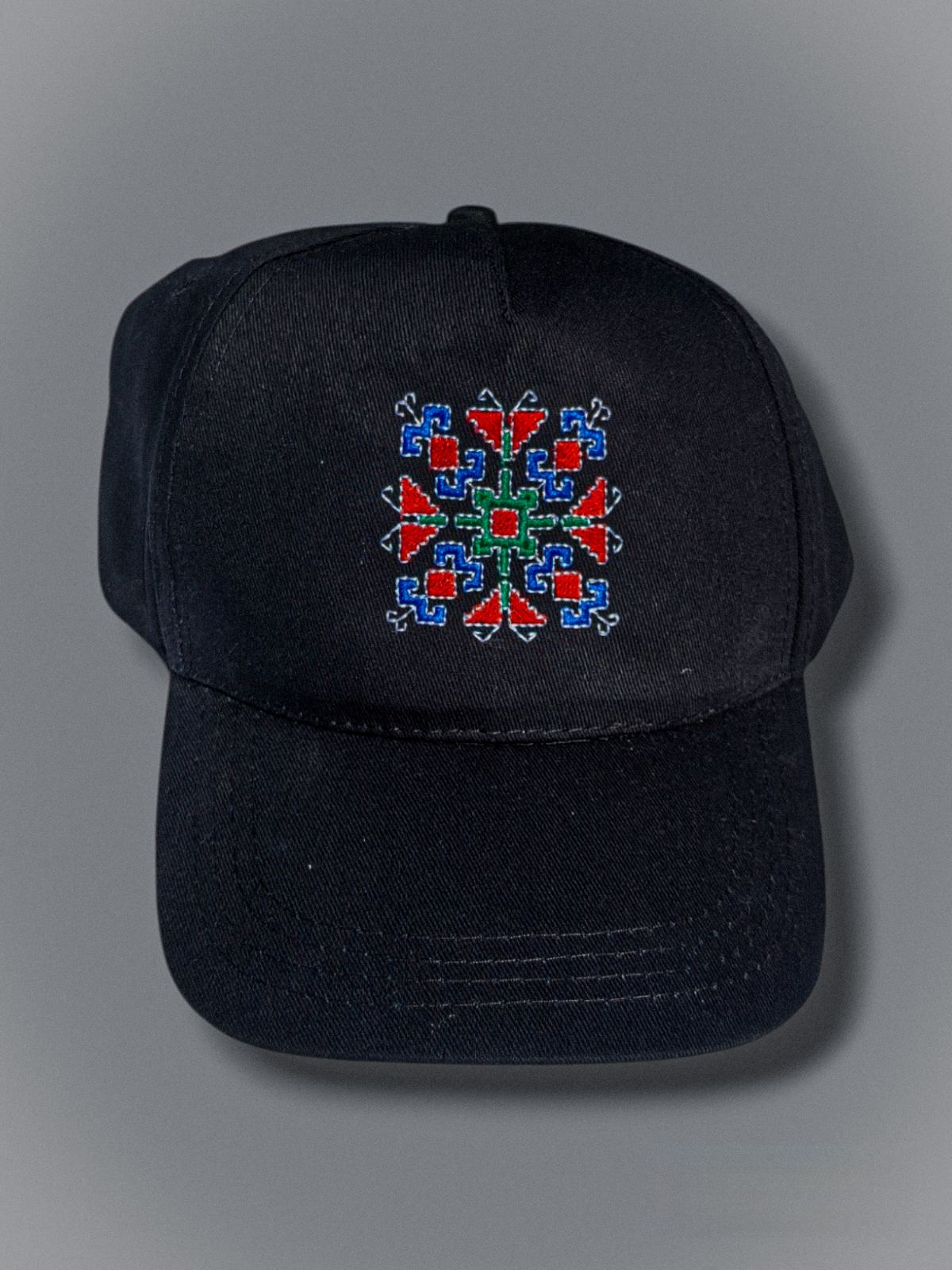 Лятна шапка с шевица "Елбетица"