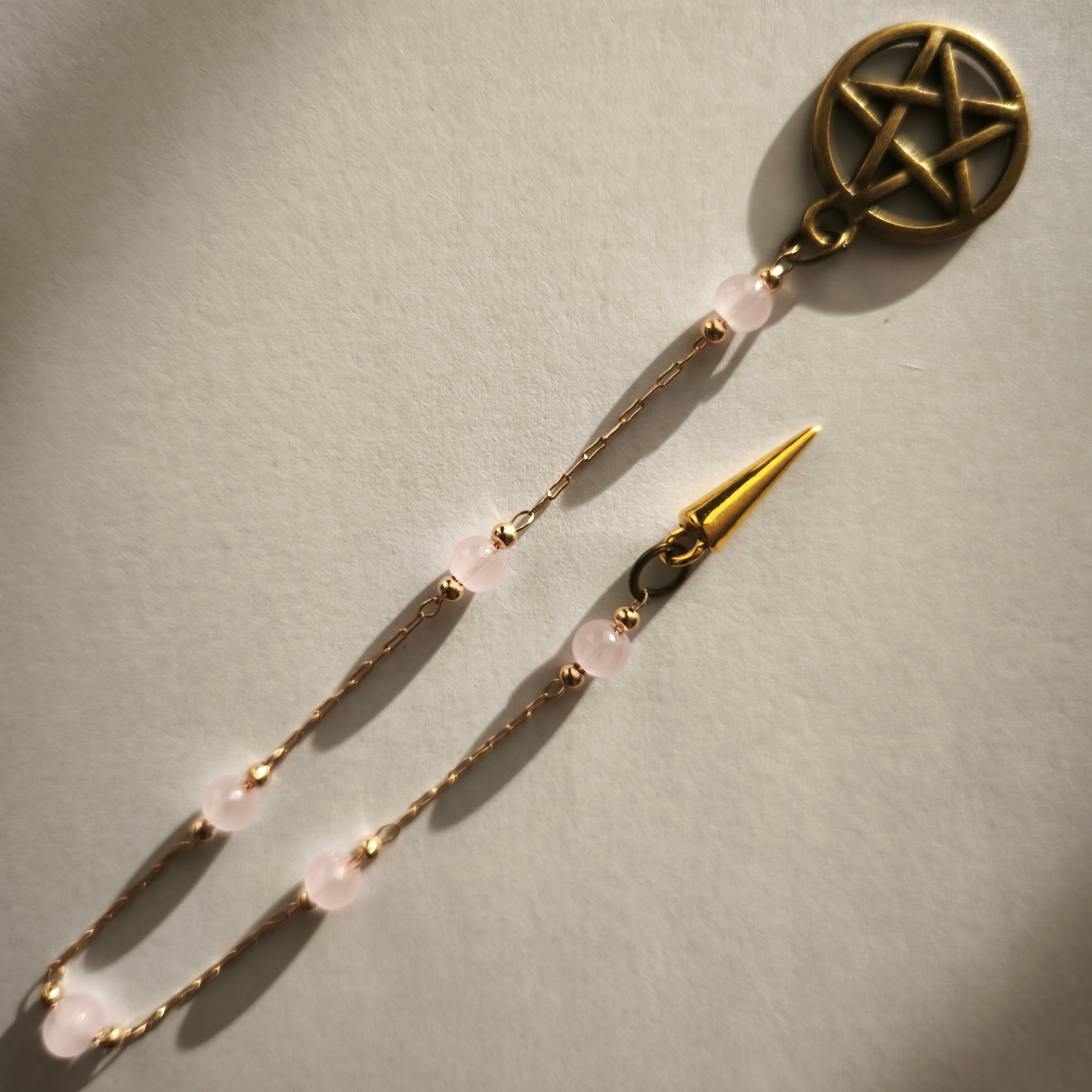 Švytuoklė  „Rožinė klajoklė“ 