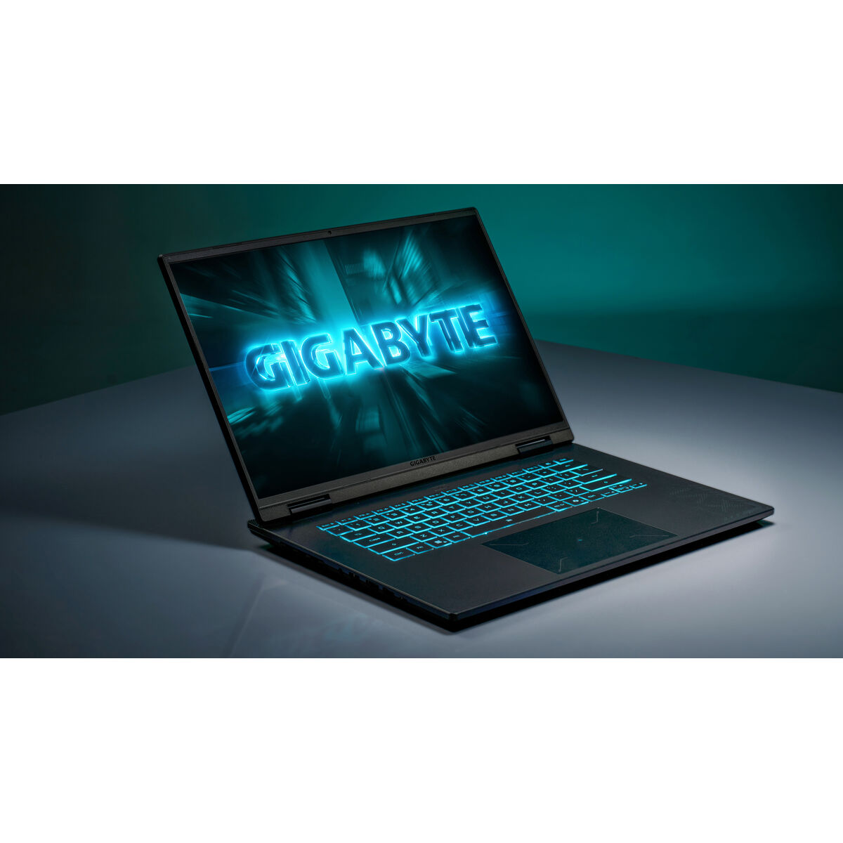 Gigabyte GAMING A16 CVHI3ES894SD 16" 