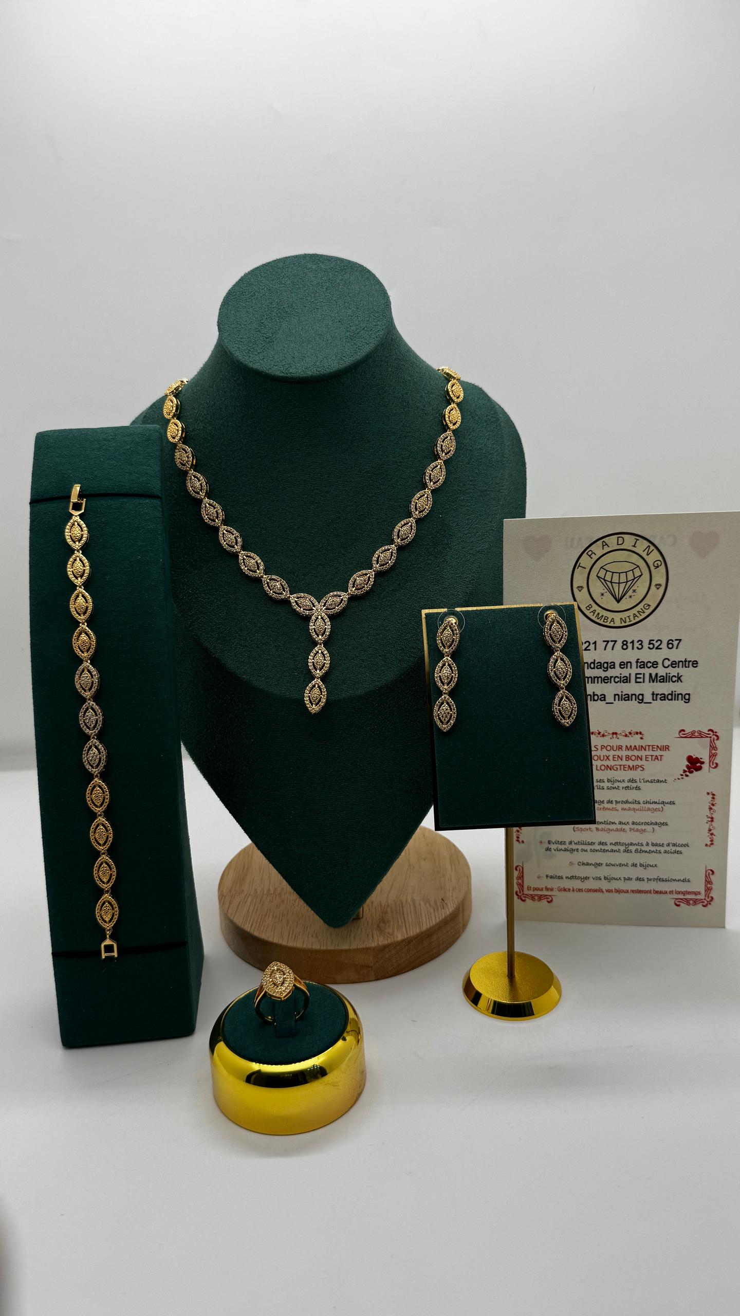 Collier Zircone