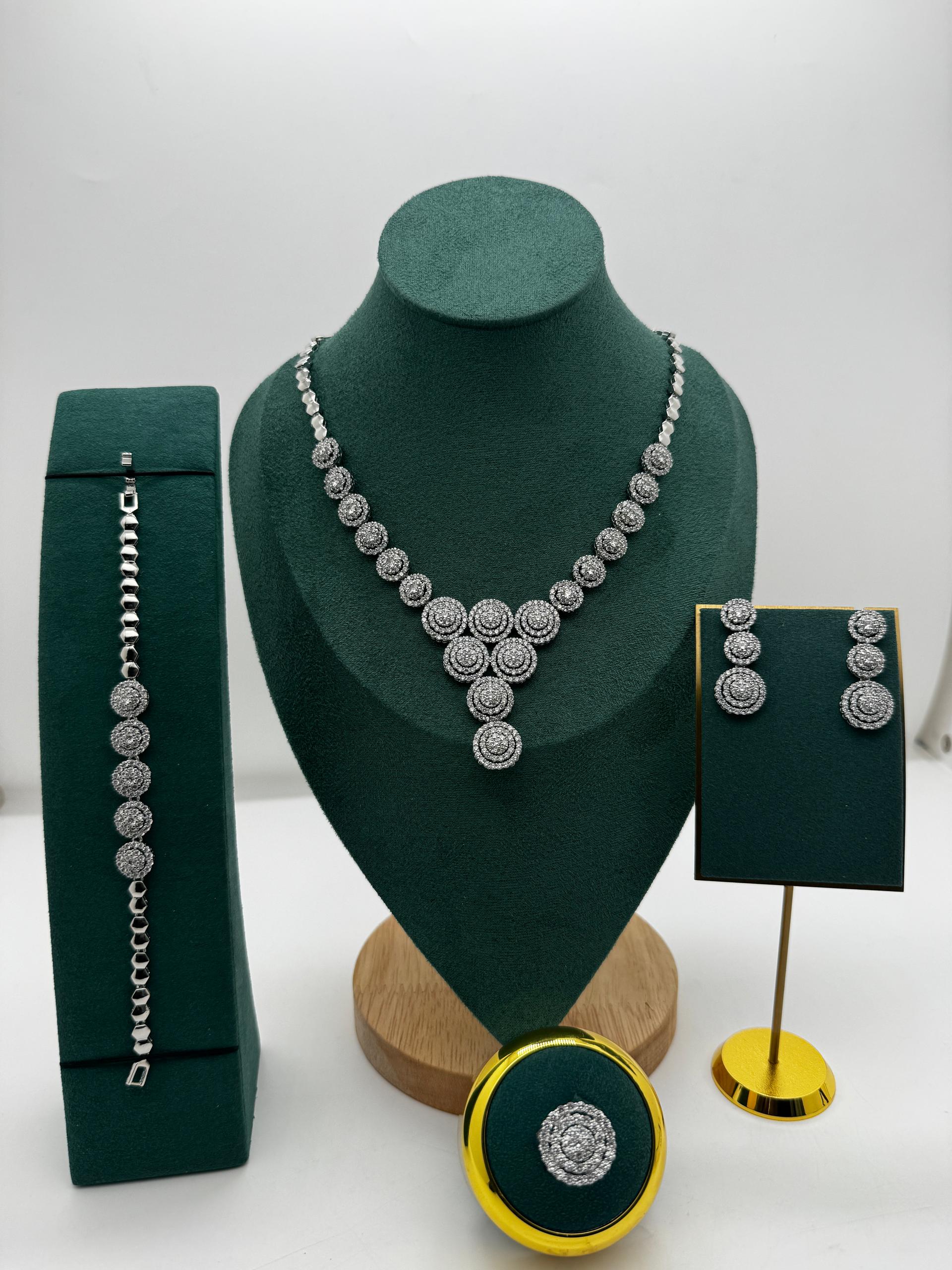Collier Zircone