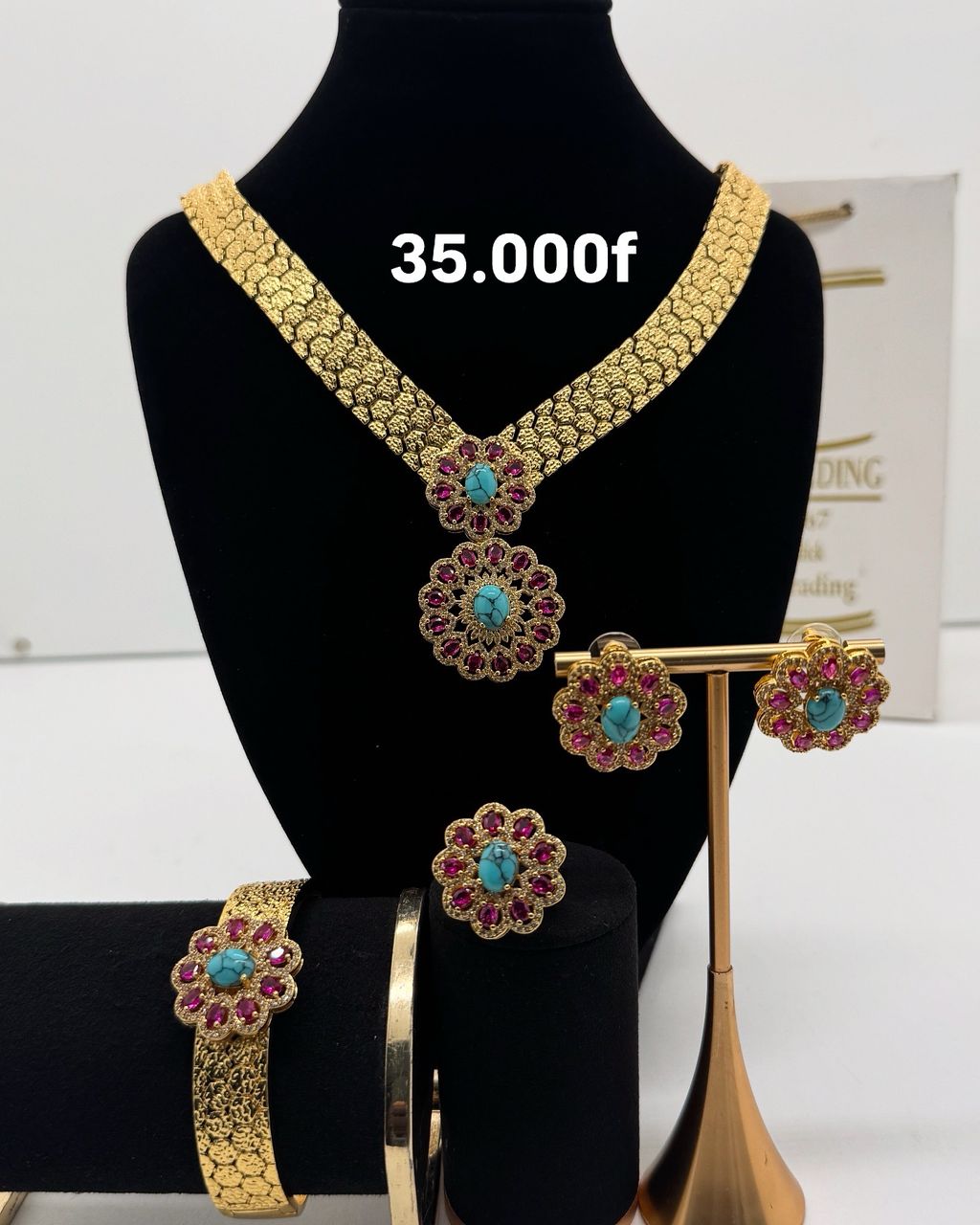 Ensemble de bijoux