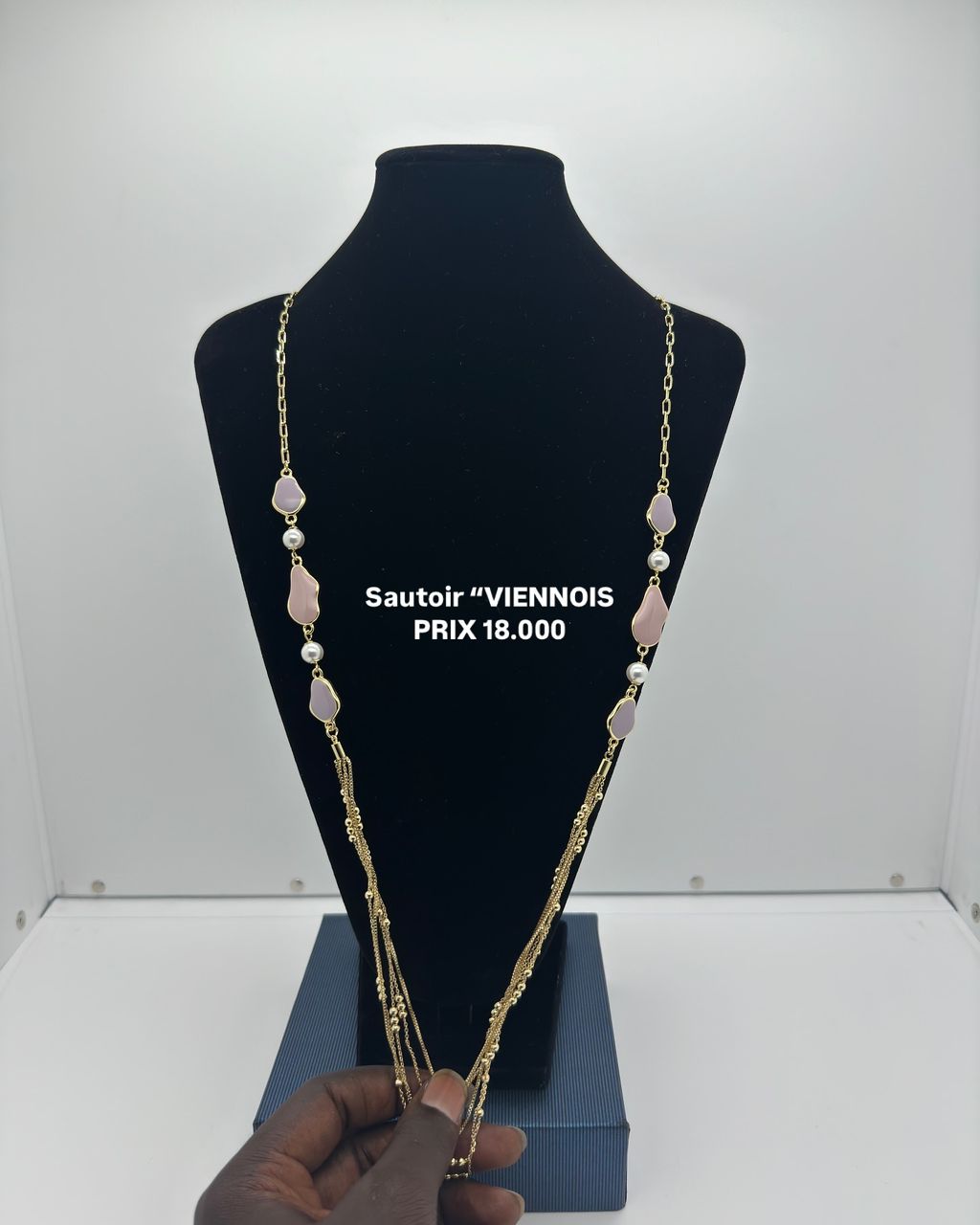 Sautoir 'VIENNOIS'