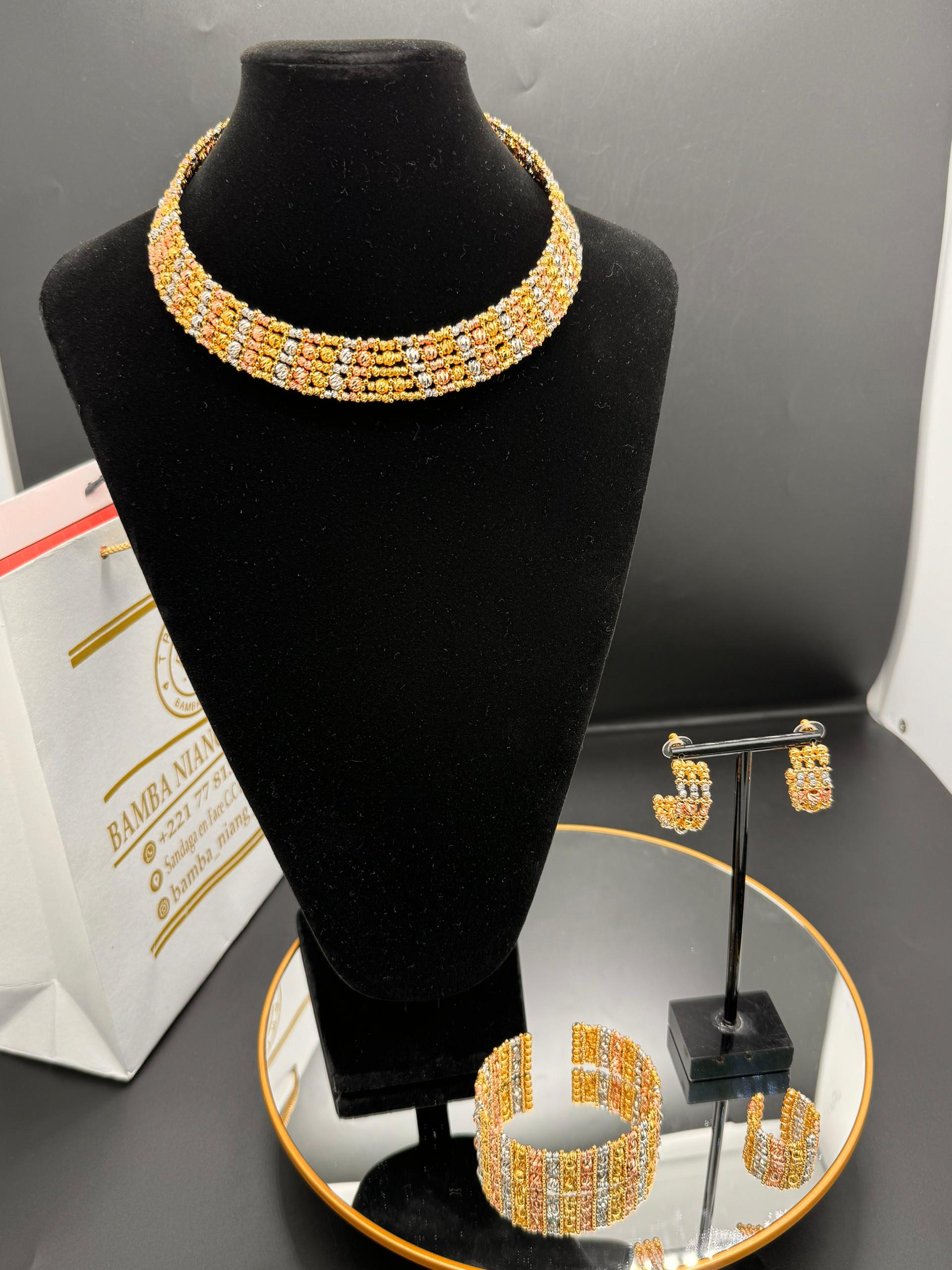 Parure de bijoux