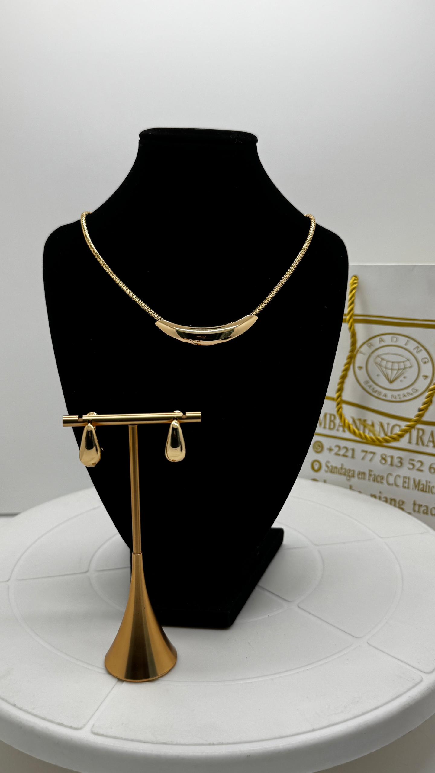 Parure de bijoux