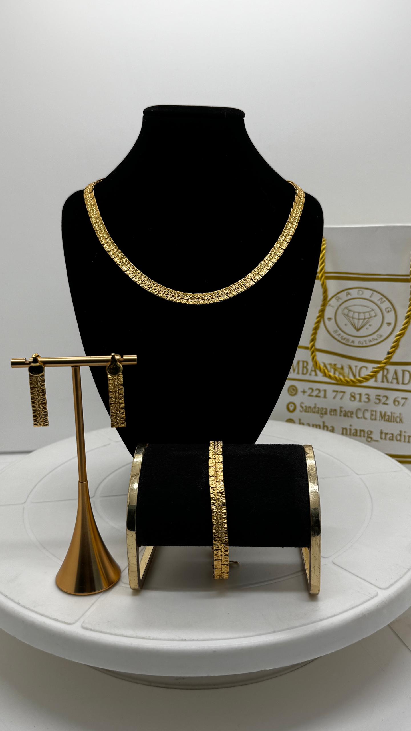 Ensemble de bijoux en or