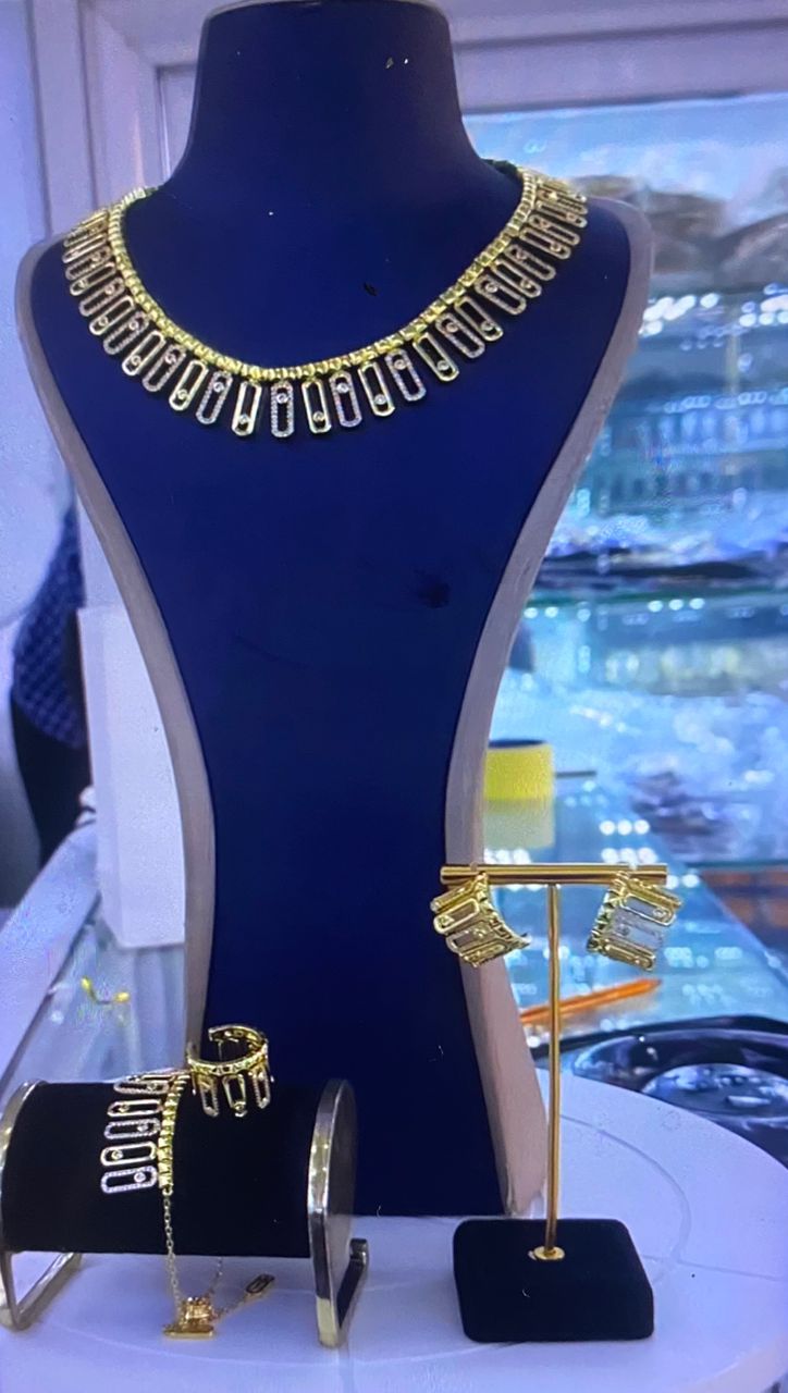 Parure de bijoux en or