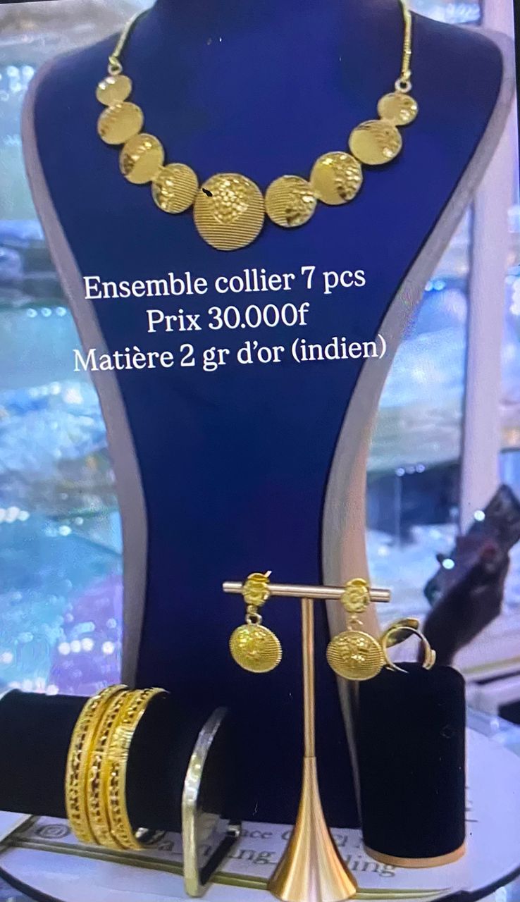 Ensemble collier 7 pièces