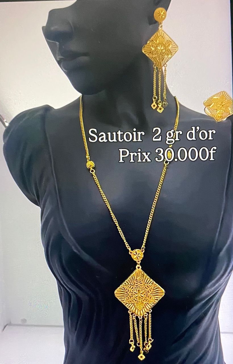 Sautoir en or 2 gr