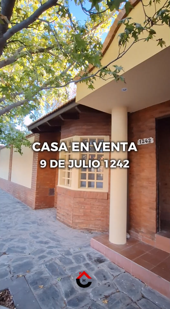 Casa en Venta - 9 de Julio 1242