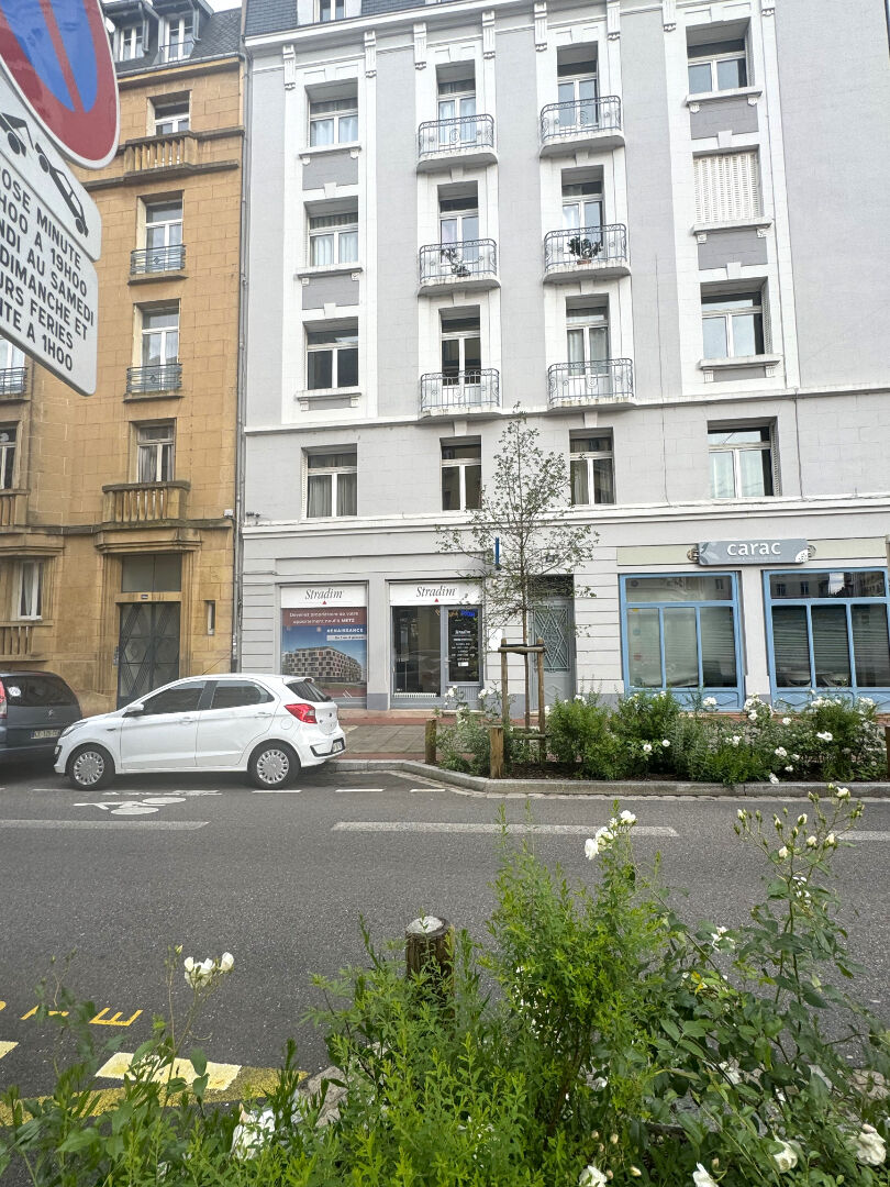 local commercial Metz 