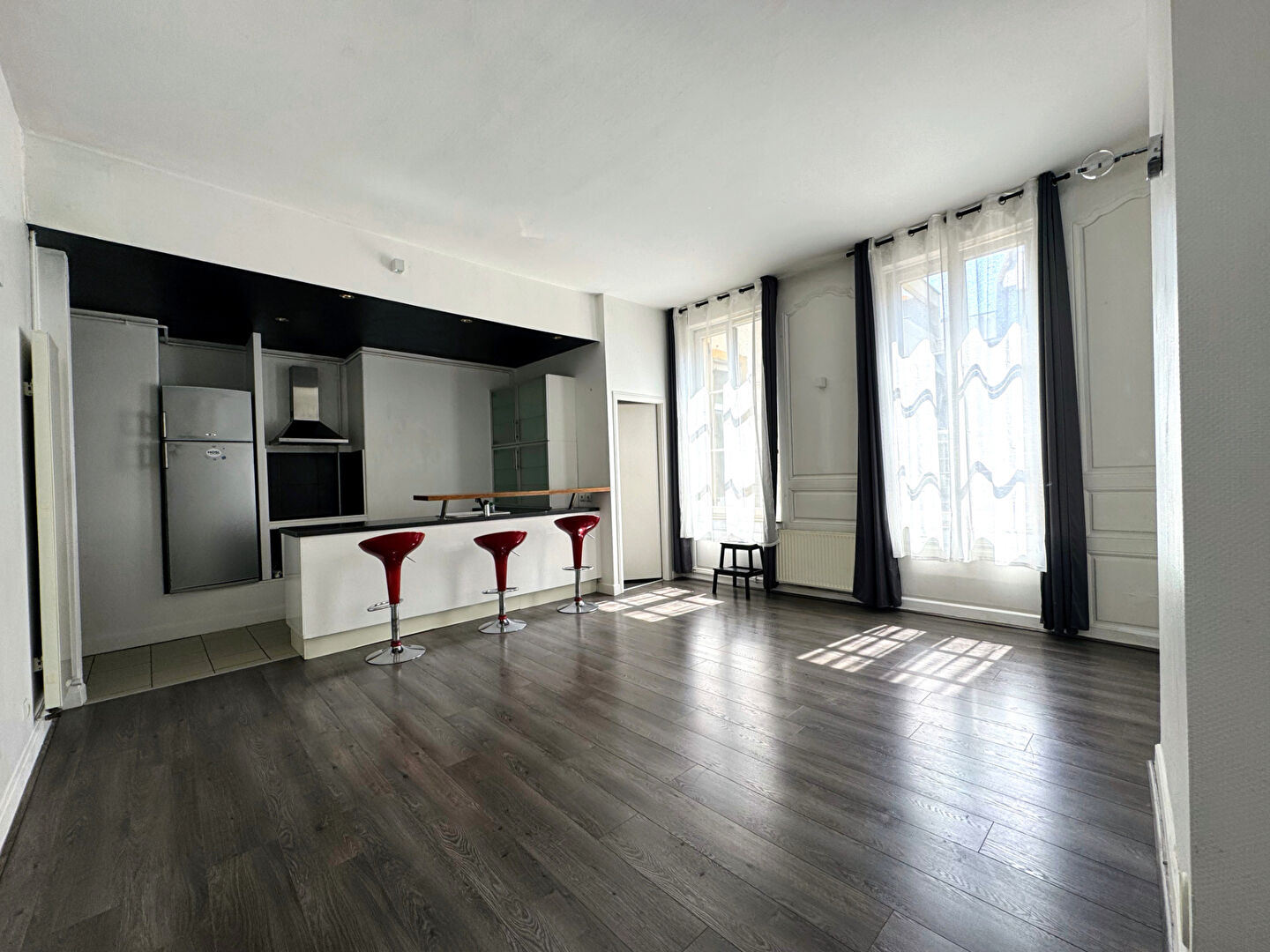 En exclusivité, Metz en centre piéton  et au calme , un appartement F2 avec terrasse .