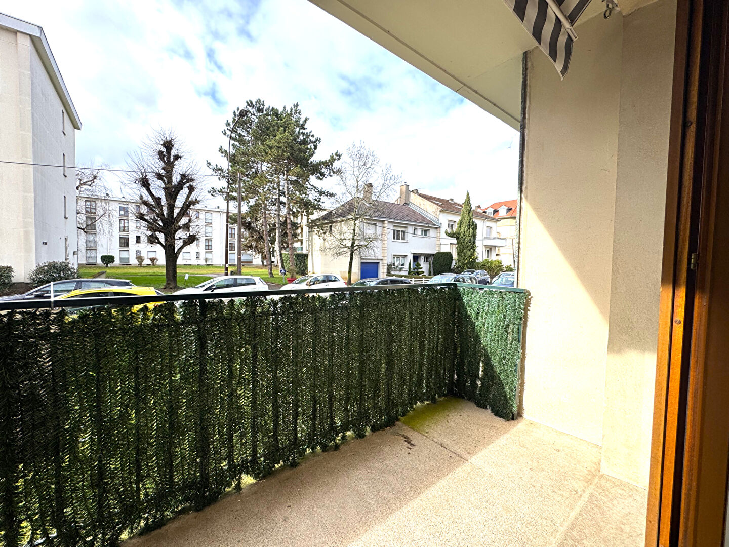 Le Ban Saint Martin, au calme bel F3 de 79.10 m2 avec balcon