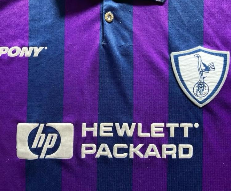 Tottenham Hotspurs 1995 Away Shirt