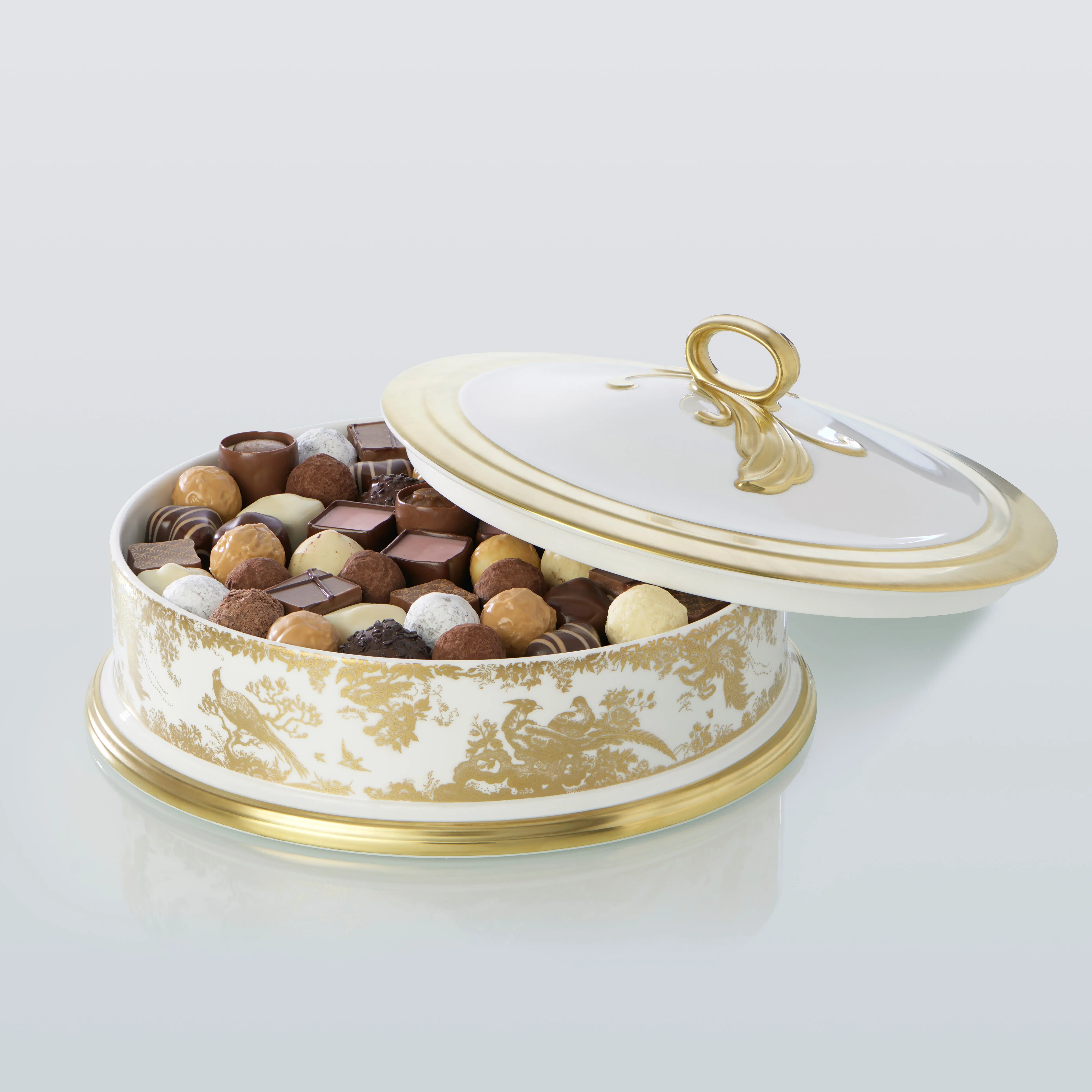 Royal Crown Derby Aves Gold Chocolate Box