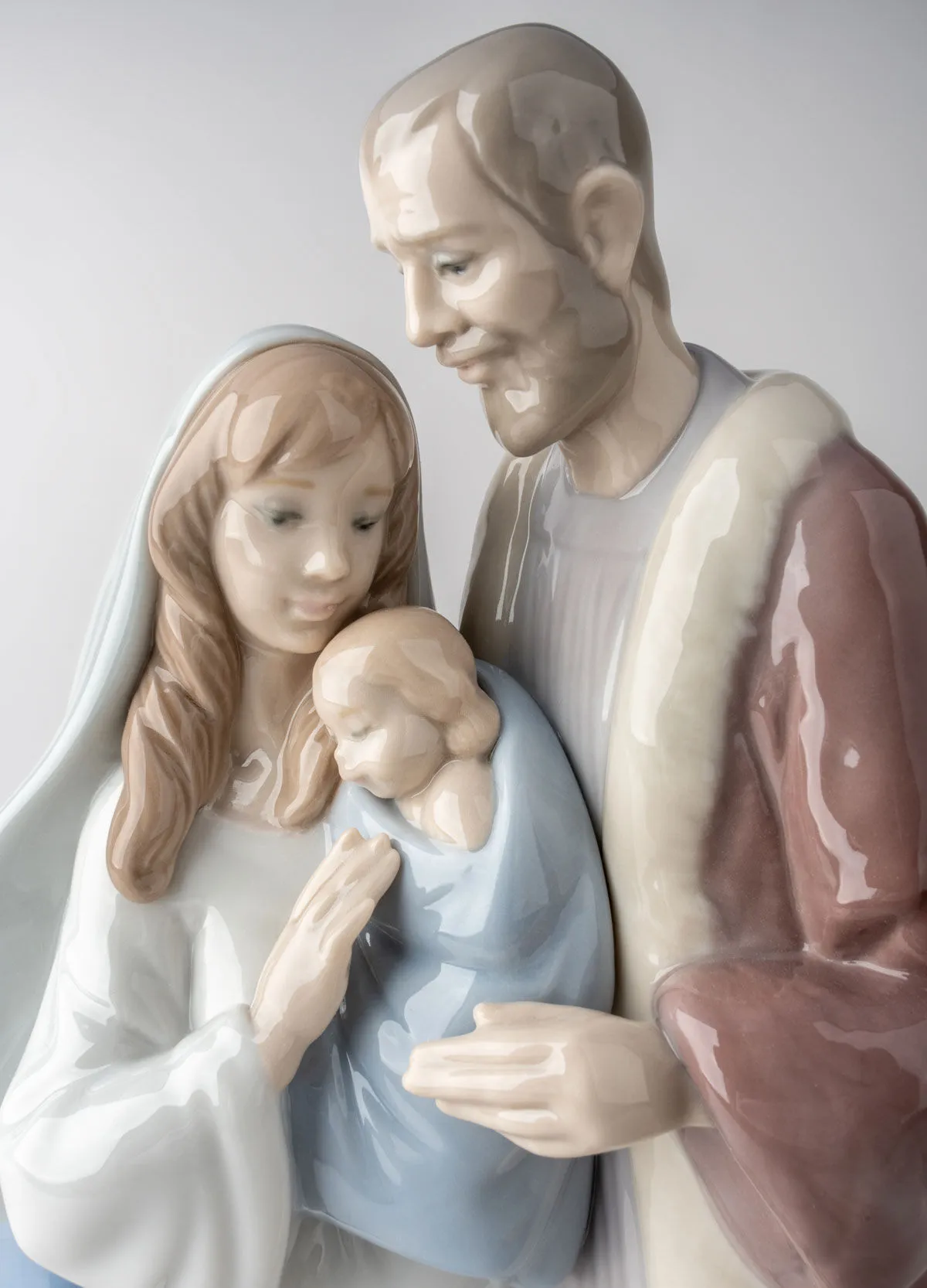 Lladro Blessed Family Figurine – SKU 01009218