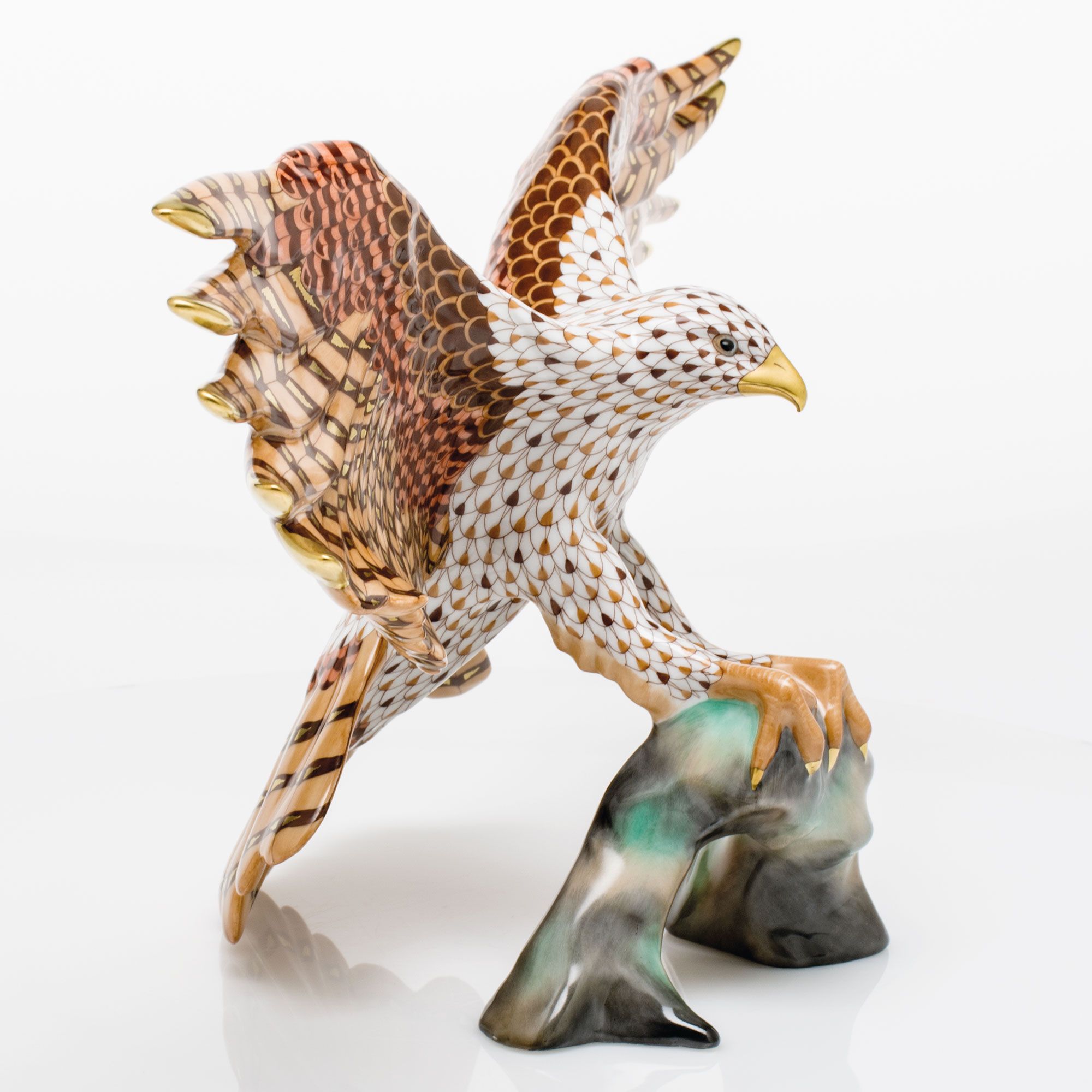 Herend Landing Hawk 