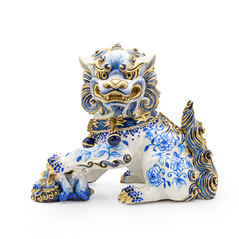 Jay Strongwater Yin Foo Dog Chinoiserie Figurine – Handcrafted Art with Over 690 Crystals SKU: SDH2610-253